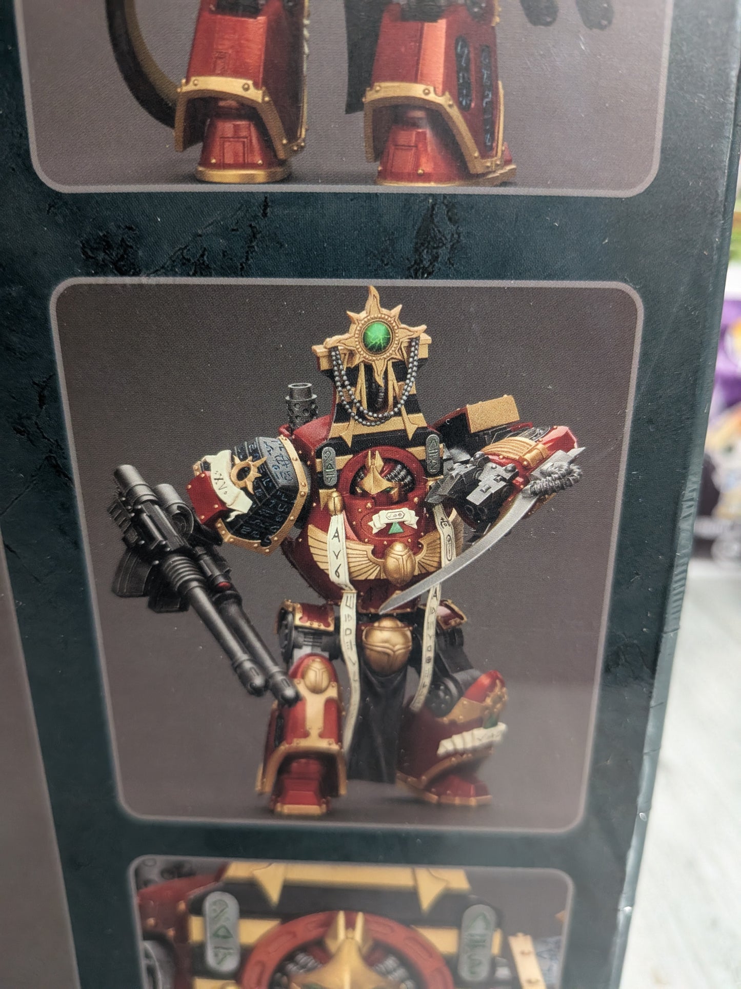 JoyToy Warhammer The Horus Heresy – Thousand Sons Contemptor-Osiron Dreadnought mit Gravis-Sturmkanone (30,2cm)