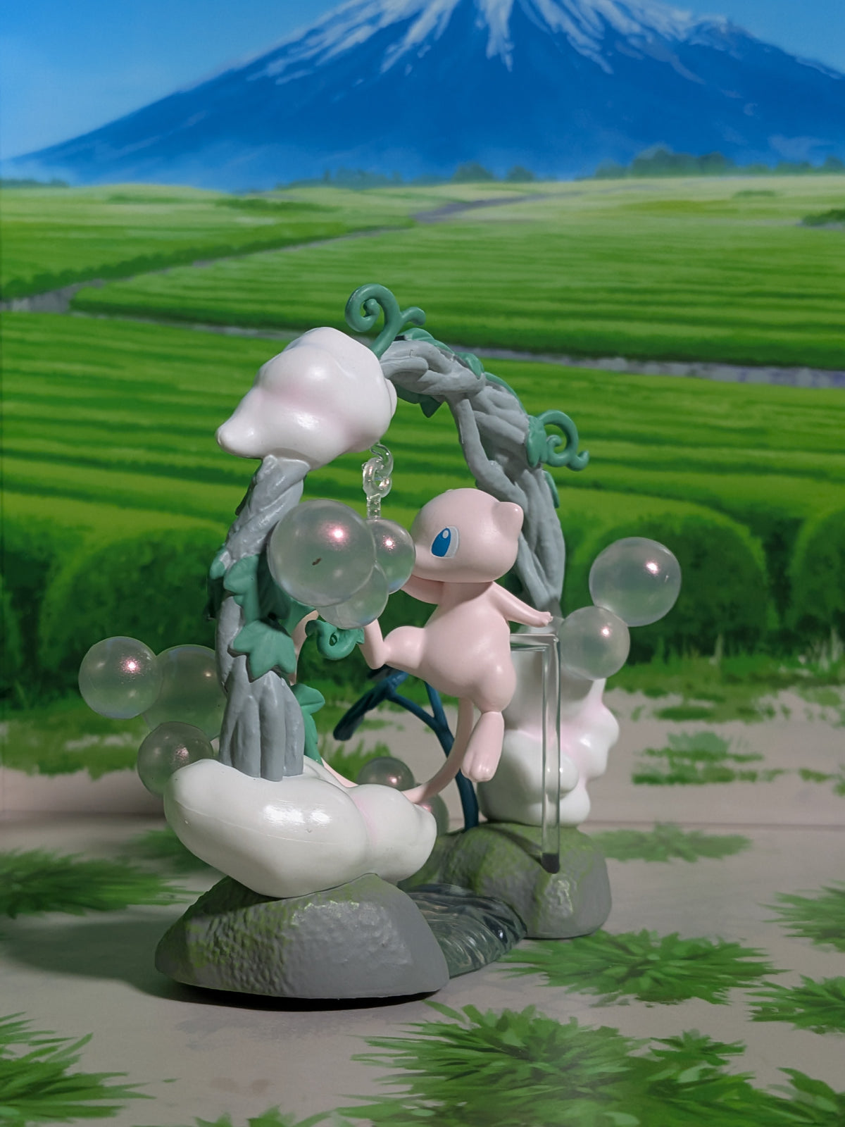 Re-Ment Pokémon Circular Diorama Collection 2 - Mew | Mew (~10cm)