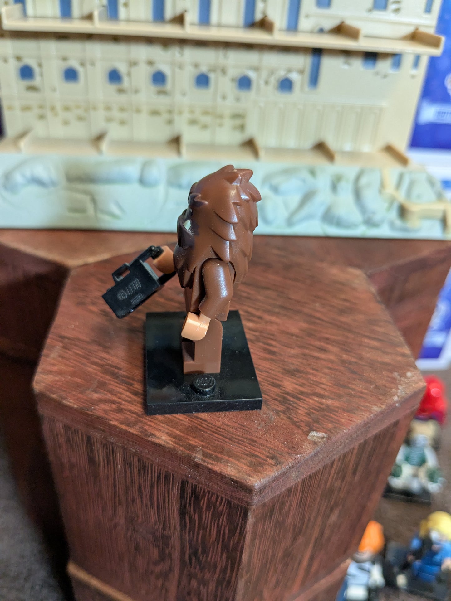 Lego Minifigures : Square Foot