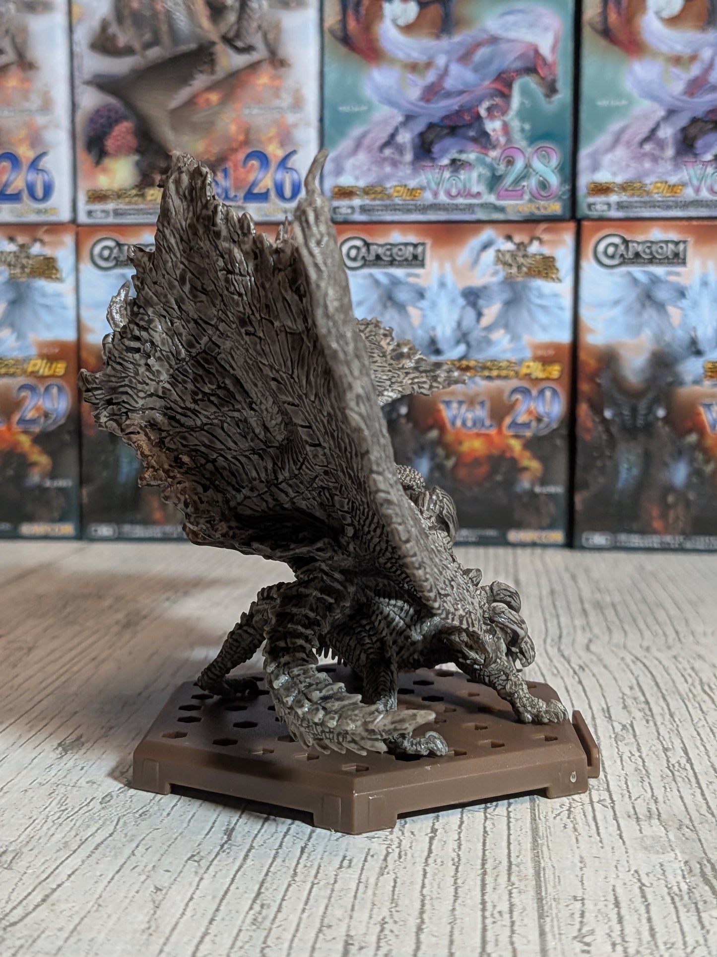 Capcom Figure Builder - CFB Stone Edition Vol. 1 - Monster Hunter - Gore Magala - (~10cm)