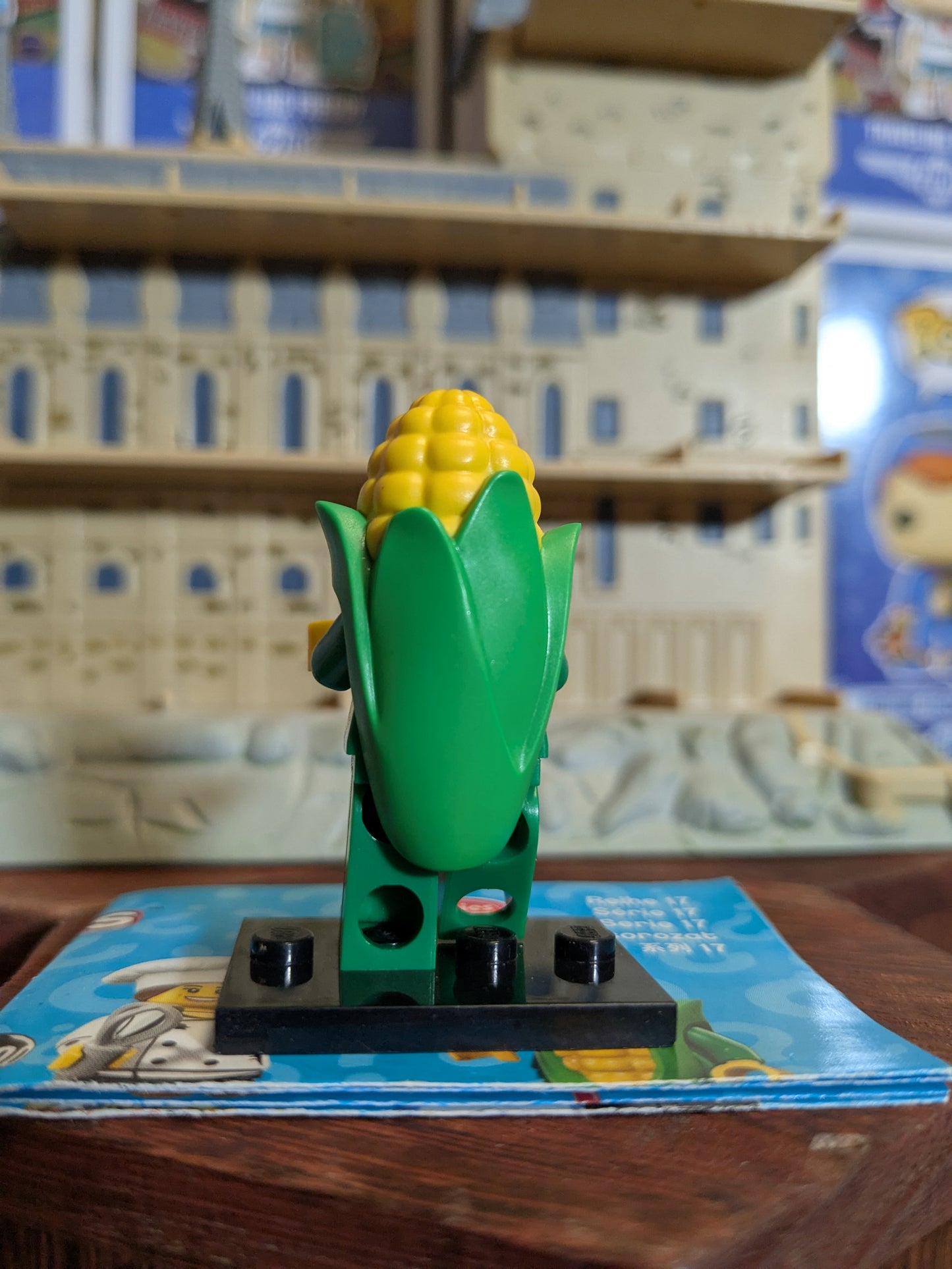 Lego Minifigures : Corn Cob Guy