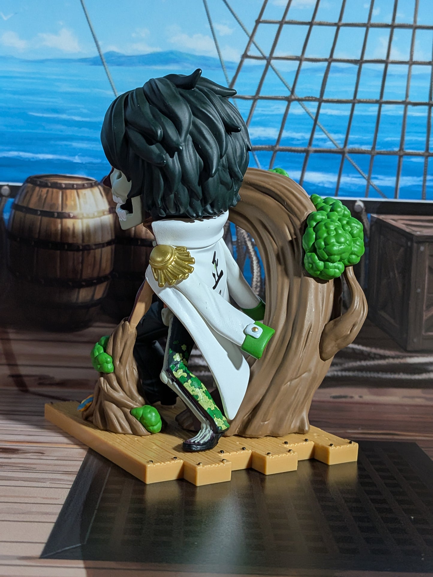 Mighty Jaxx - One Piece Freeny's Hidden Dissectibles Marines Edition - Aramaki / Ryokugyu (~10cm)