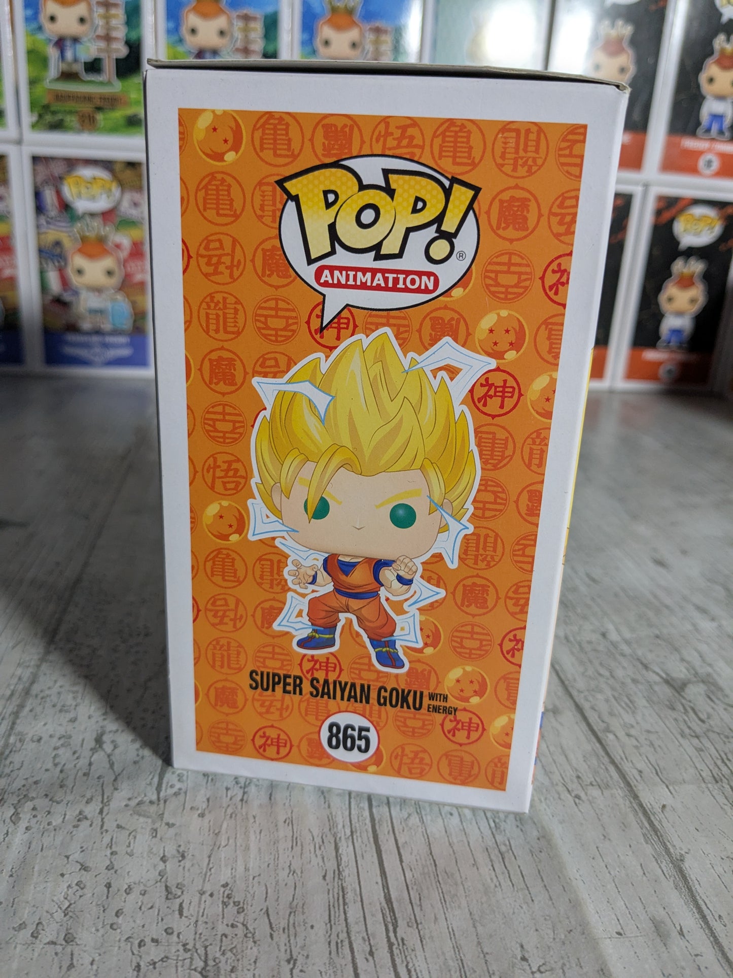 Funko pop 865 : Super Saiyan Goku with Energy (Chase)