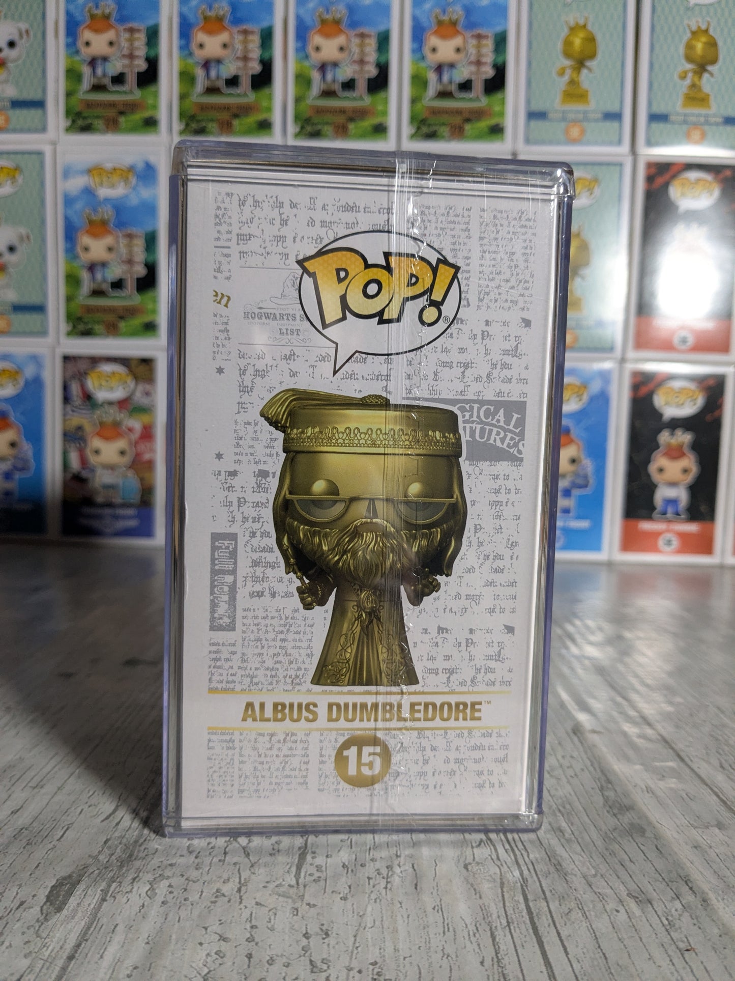 Loungefly - Harry Potter Hogwarts Castle Mini Backpack & Funko pop 15 : Albus Dumbledore (Golden) 🪄