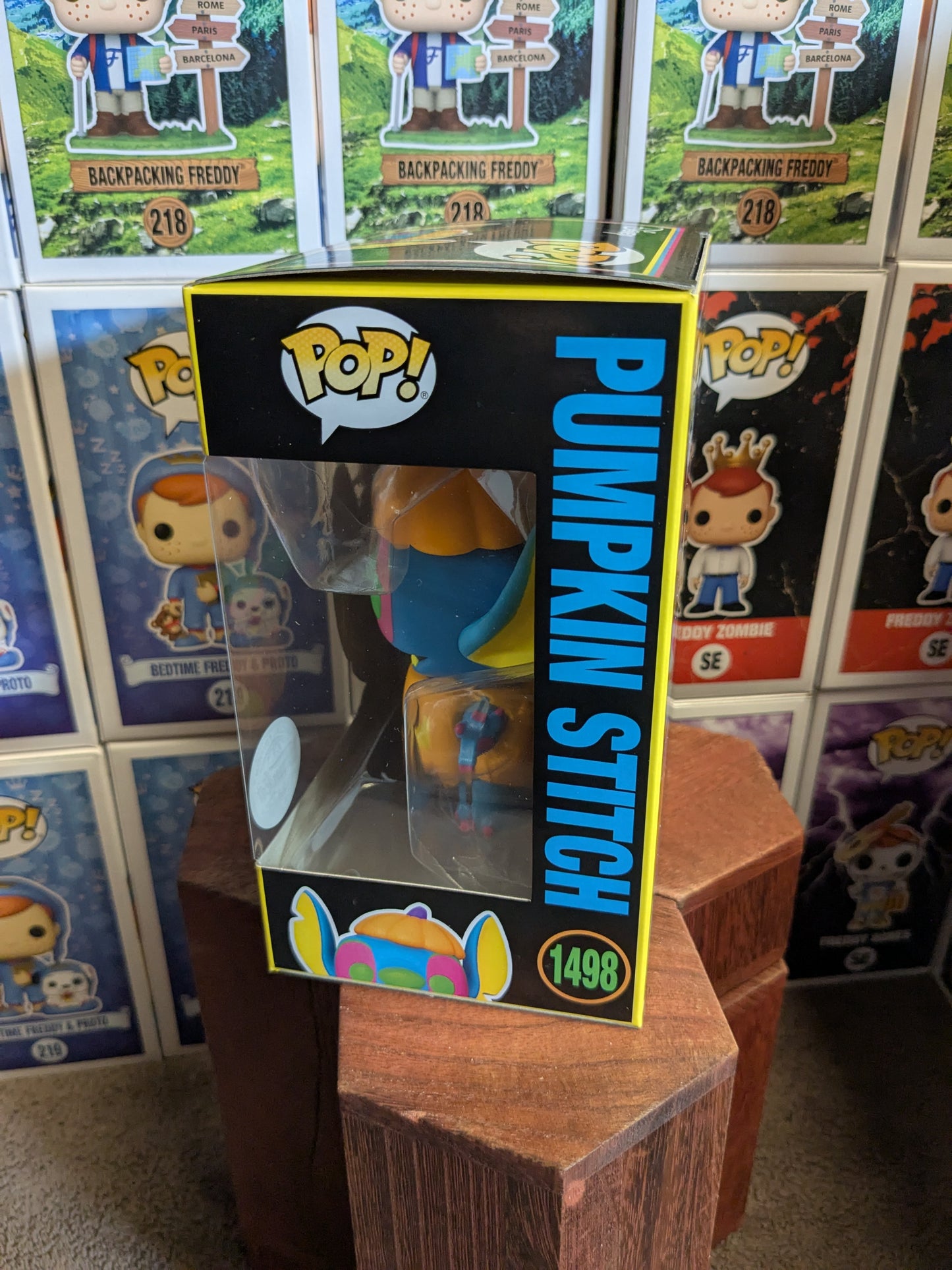 Funko pop 1498 : Pumpkin Stitch (Blacklight)
