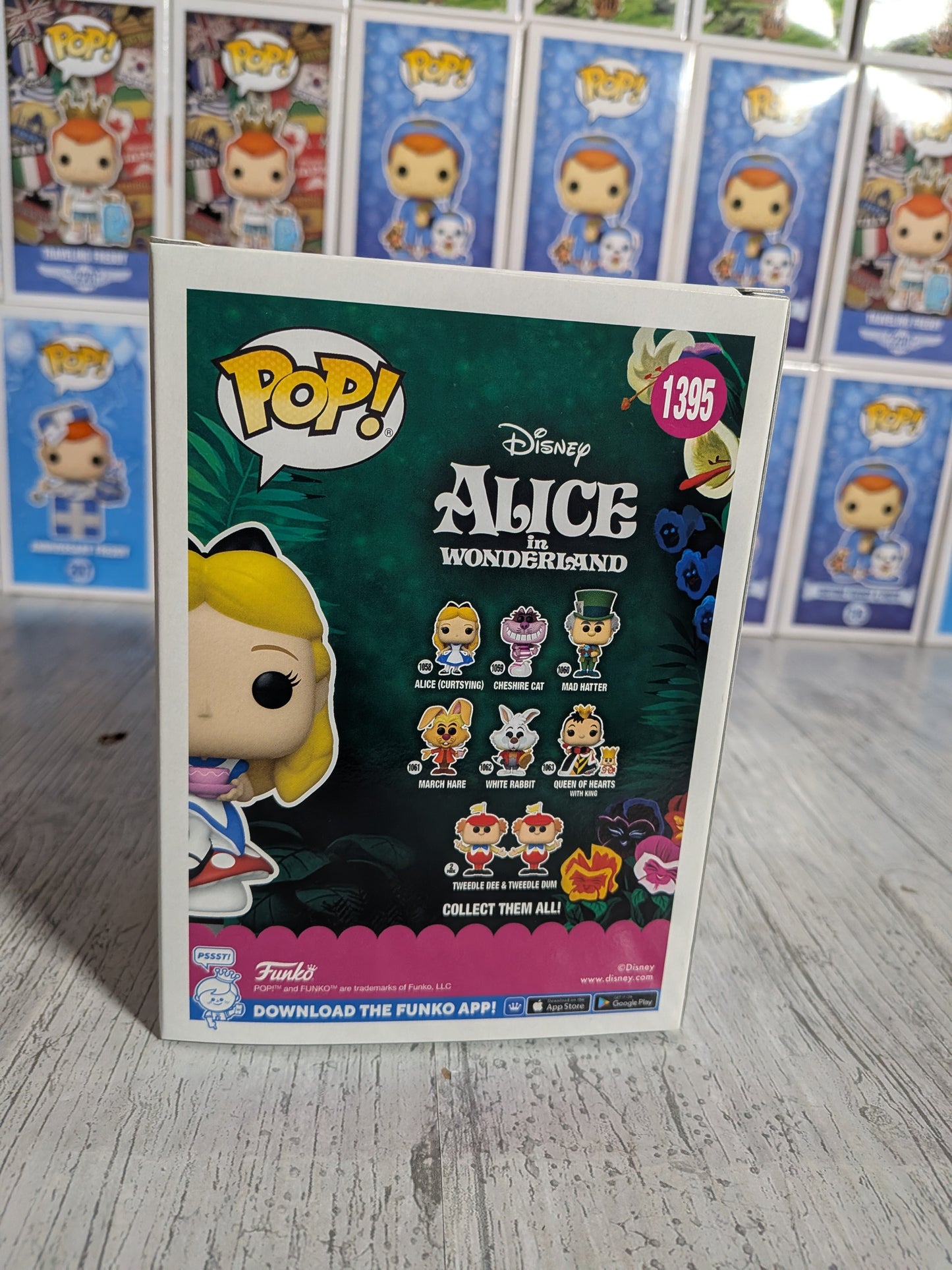 Funko Pop Alice im Wunderland #1395 – Alice mit Tee