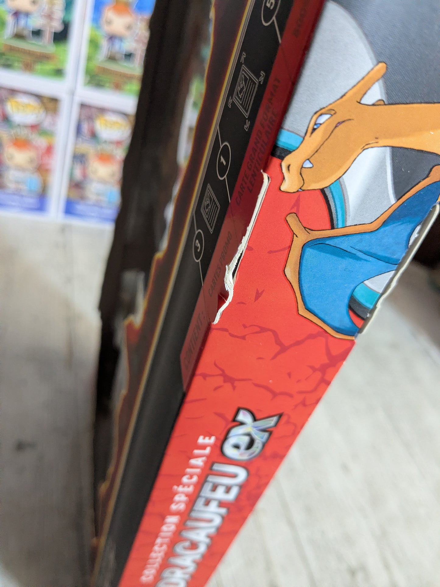 Collection Spéciale Dracaufeu-ex (FR) - Carte Promo, Jumbo et 5 Boosters