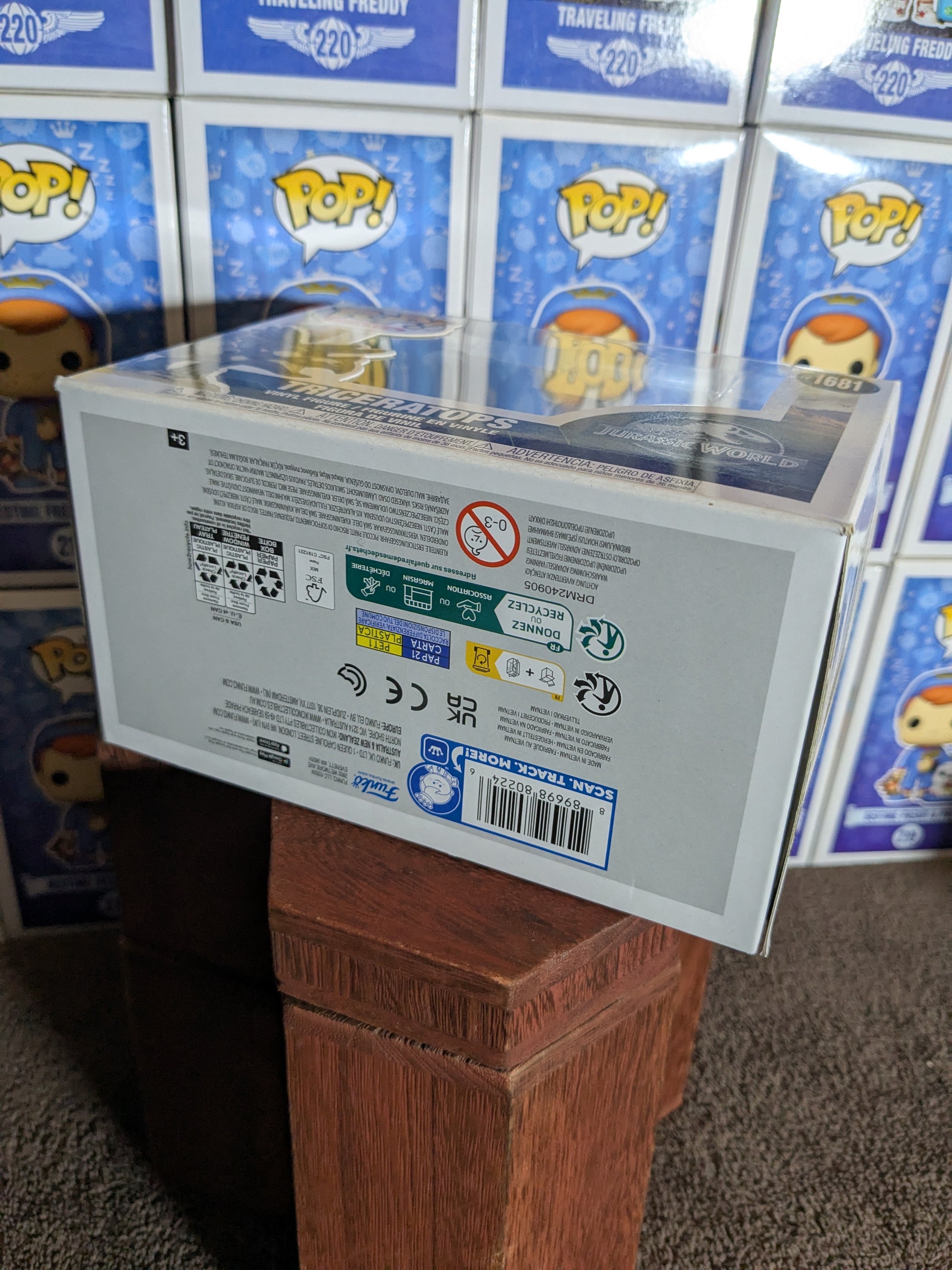 Funko pop 1681 : Triceratops (Fossil) - CapyToys