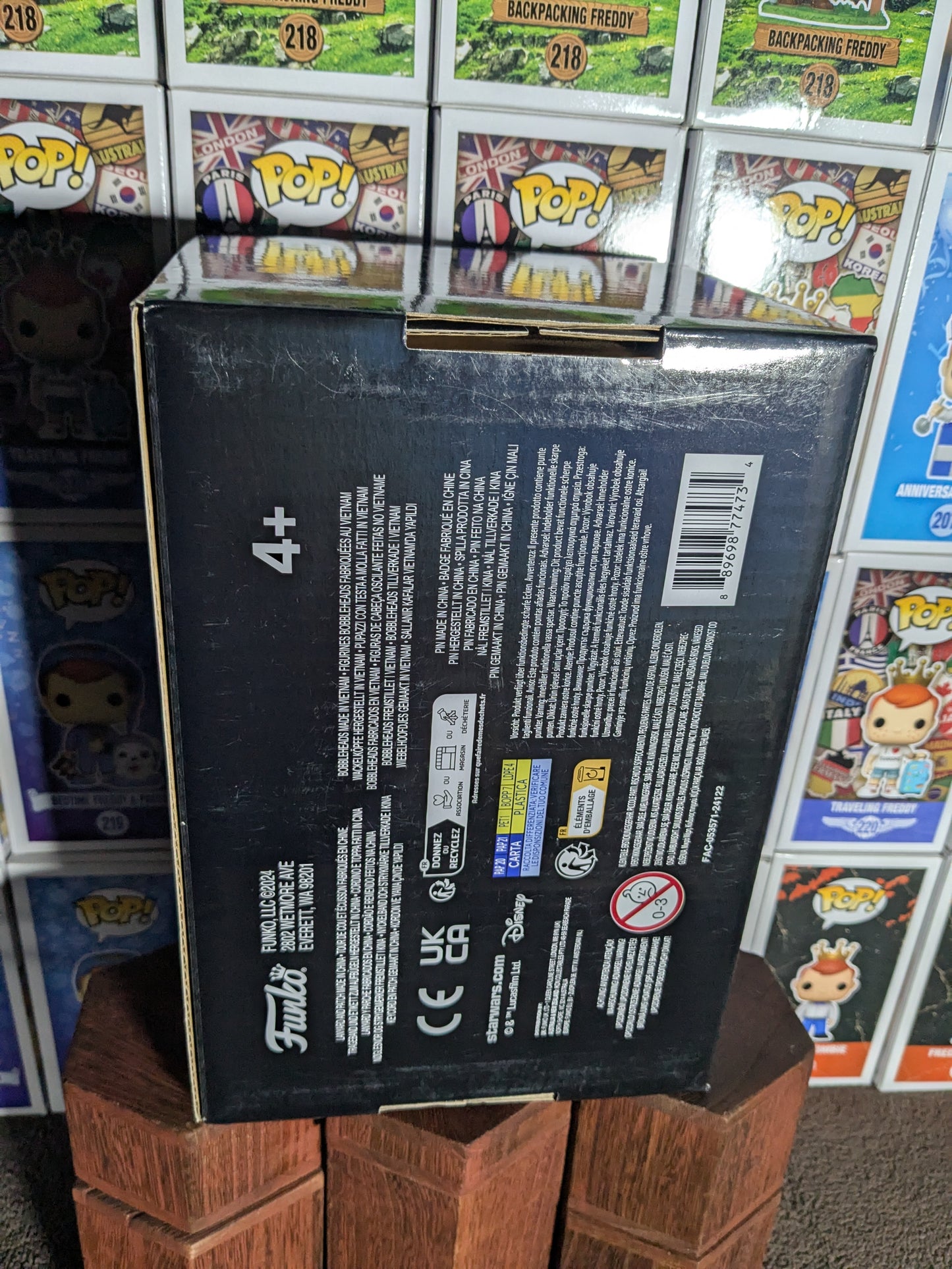 Funko pop : Star Wars Knight of the Old Republic Collector Box (GameStop/Opened Box) - CapyToys