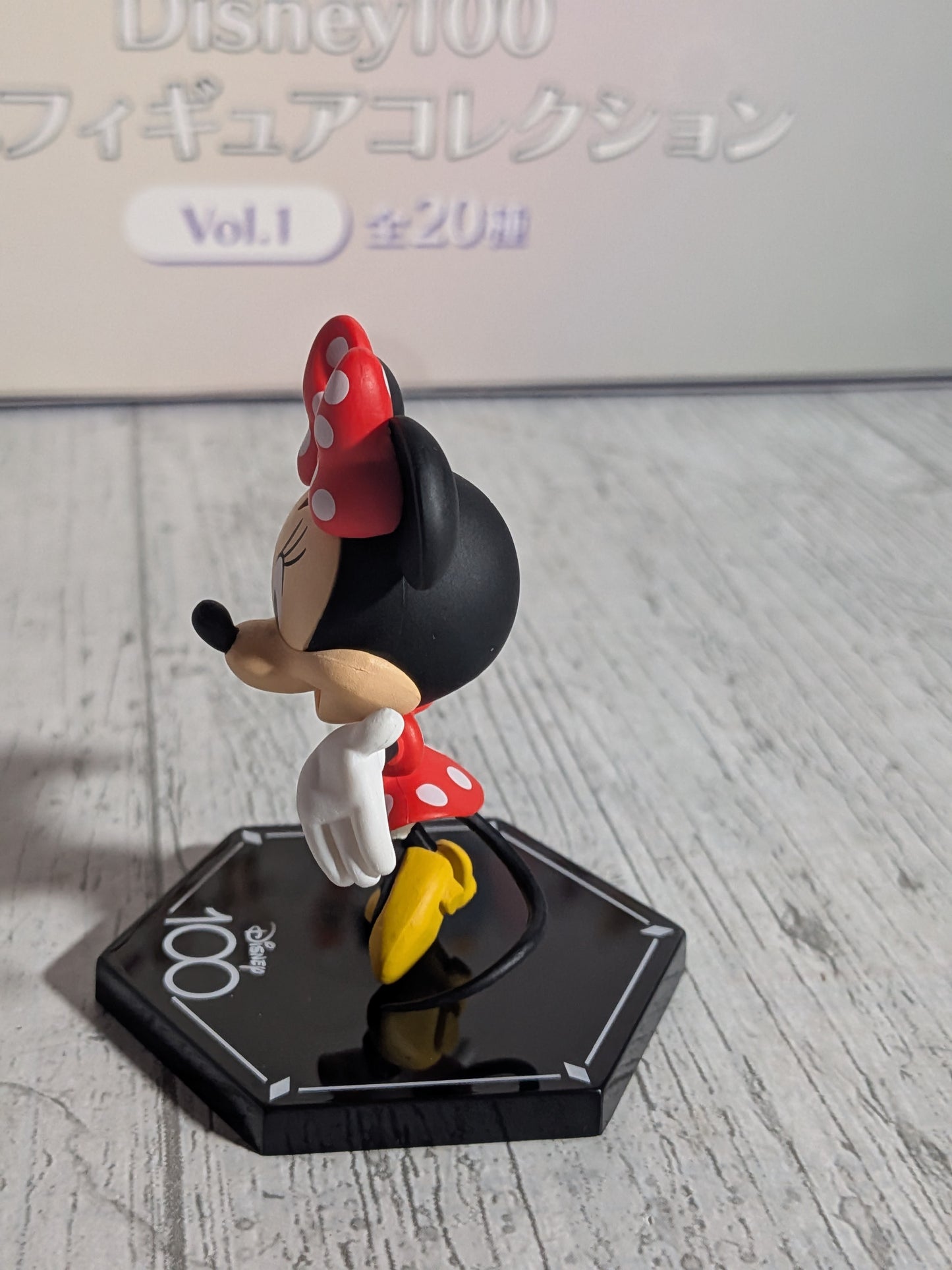 eStream Disney 100 Mini Figure Collection Vol.1 - Minnie Mouse