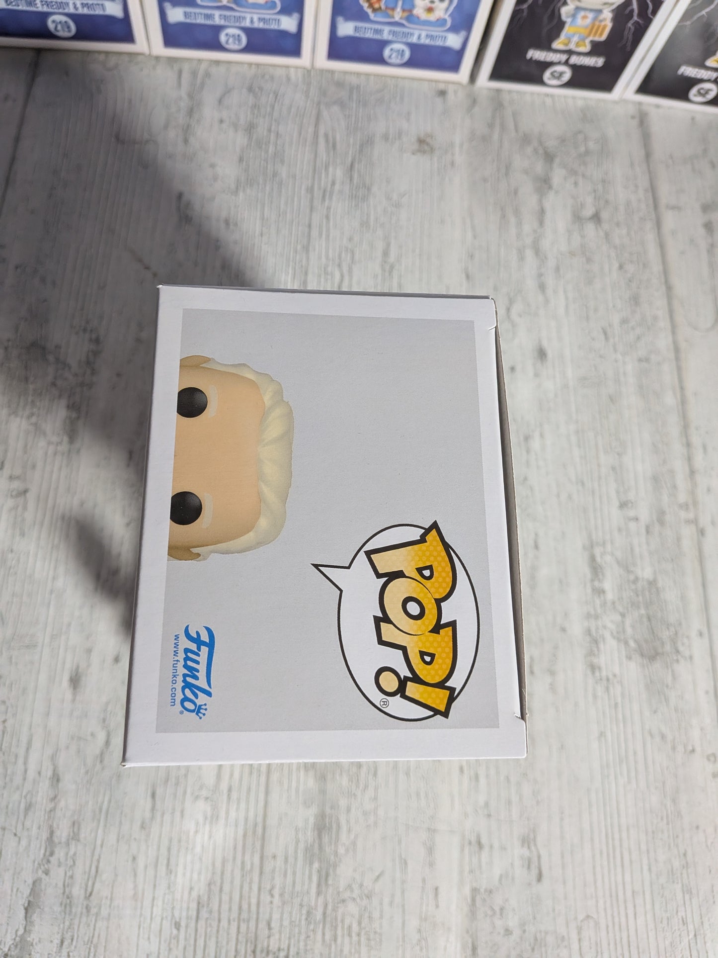 Funko Pop Television #09 - Daemon Targaryen with Dragon Egg
