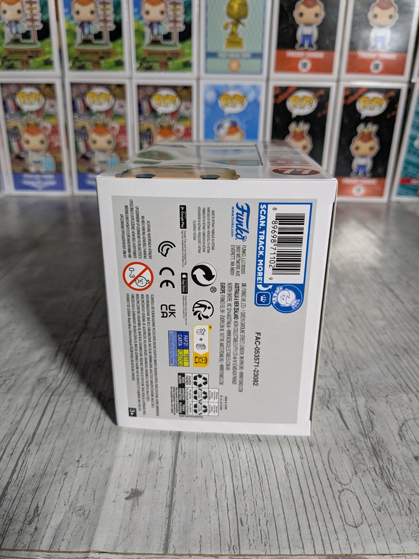 Funko pop 77 : Walt Disney with Camera