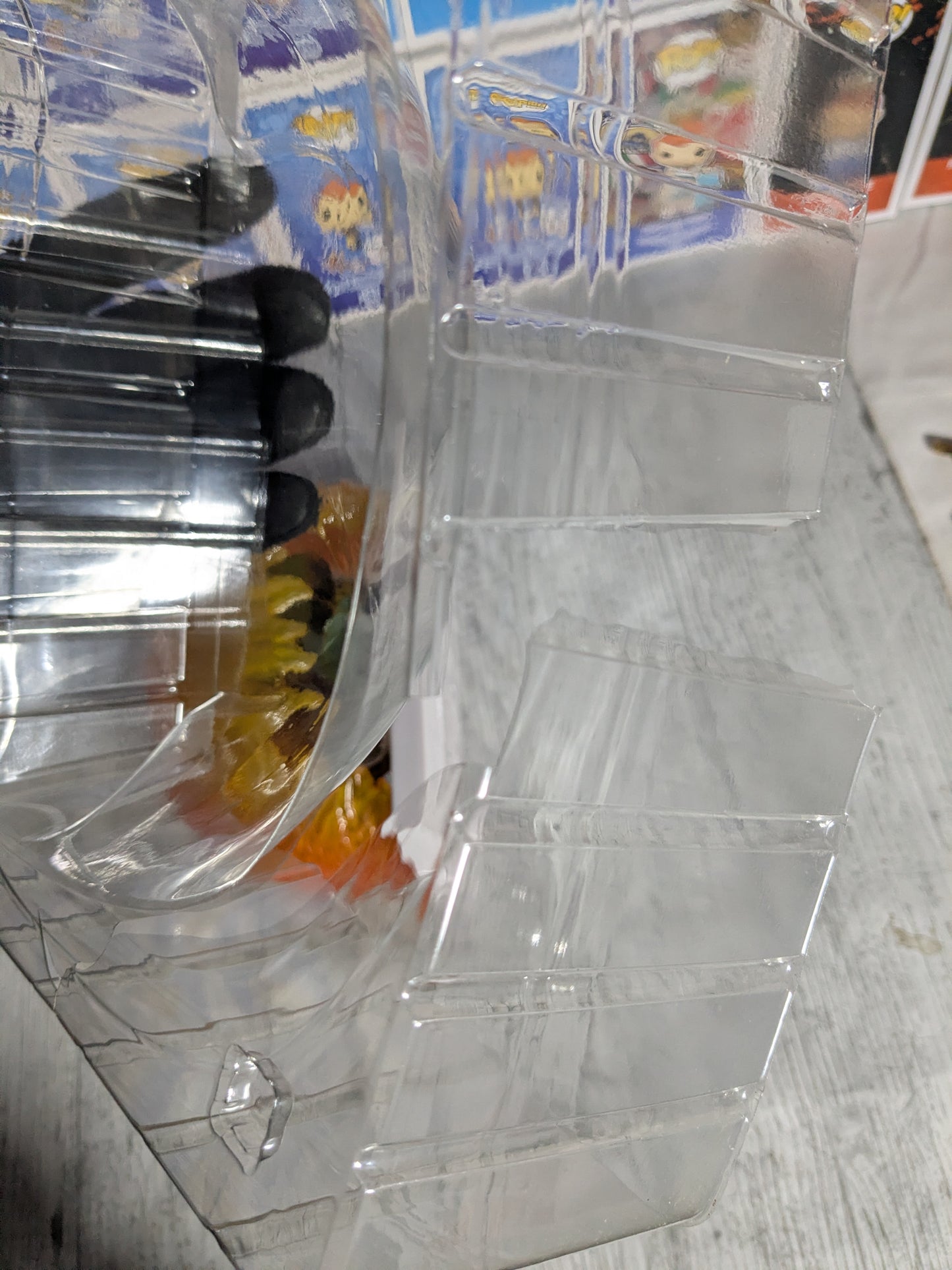 Funko pop Star Wars #719 - Grogu Force Barrier (Opened / Damaged Box/ Destroyed plastic)