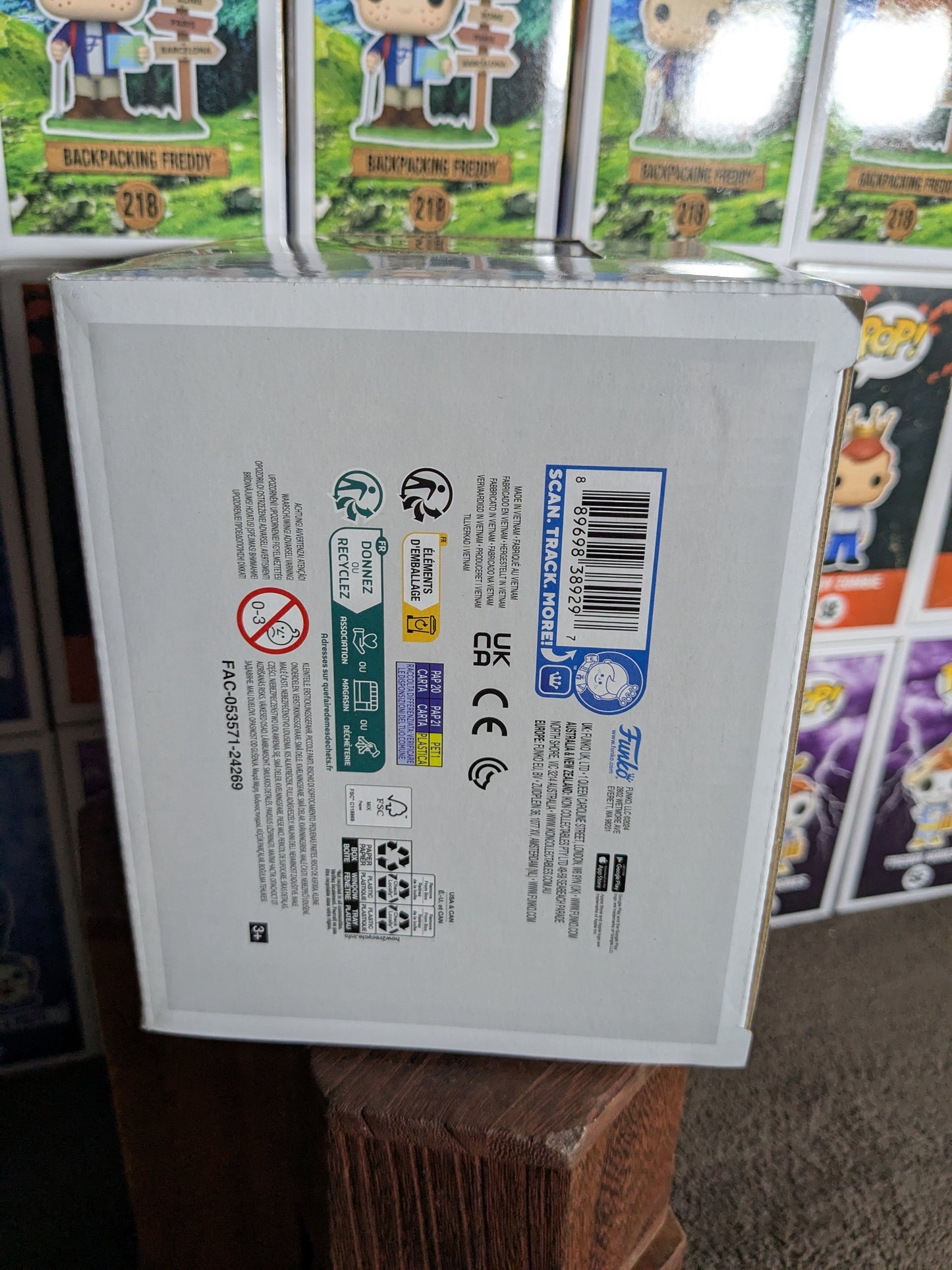 Funko pop 544 : Scar with Flames (Chase / Destroyed Box/ Plastic)