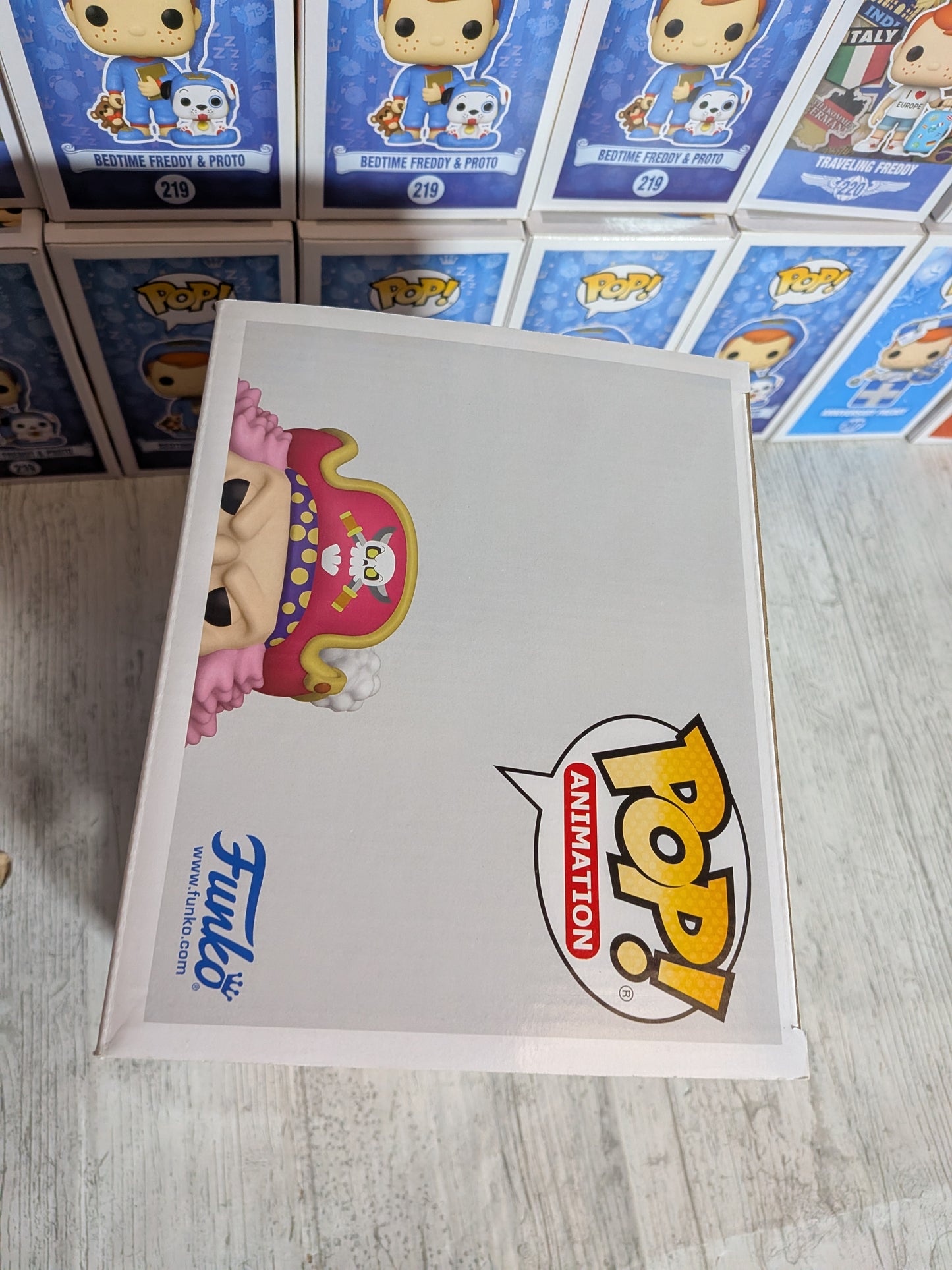 Funko Pop One Piece #1272 – Big Mom mit ihren Freunden