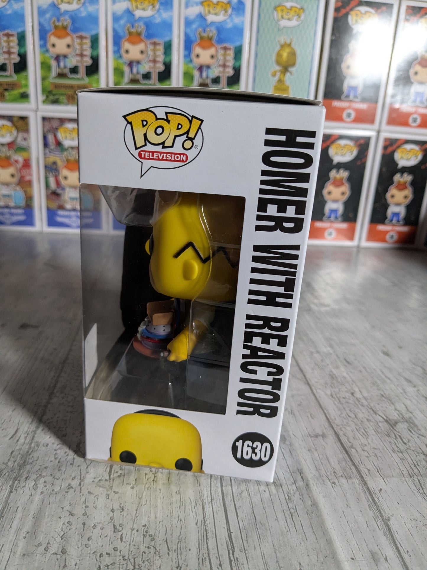 Funko pop The Simpsons #1630 - Homer Simpson with reactor (FL2024)