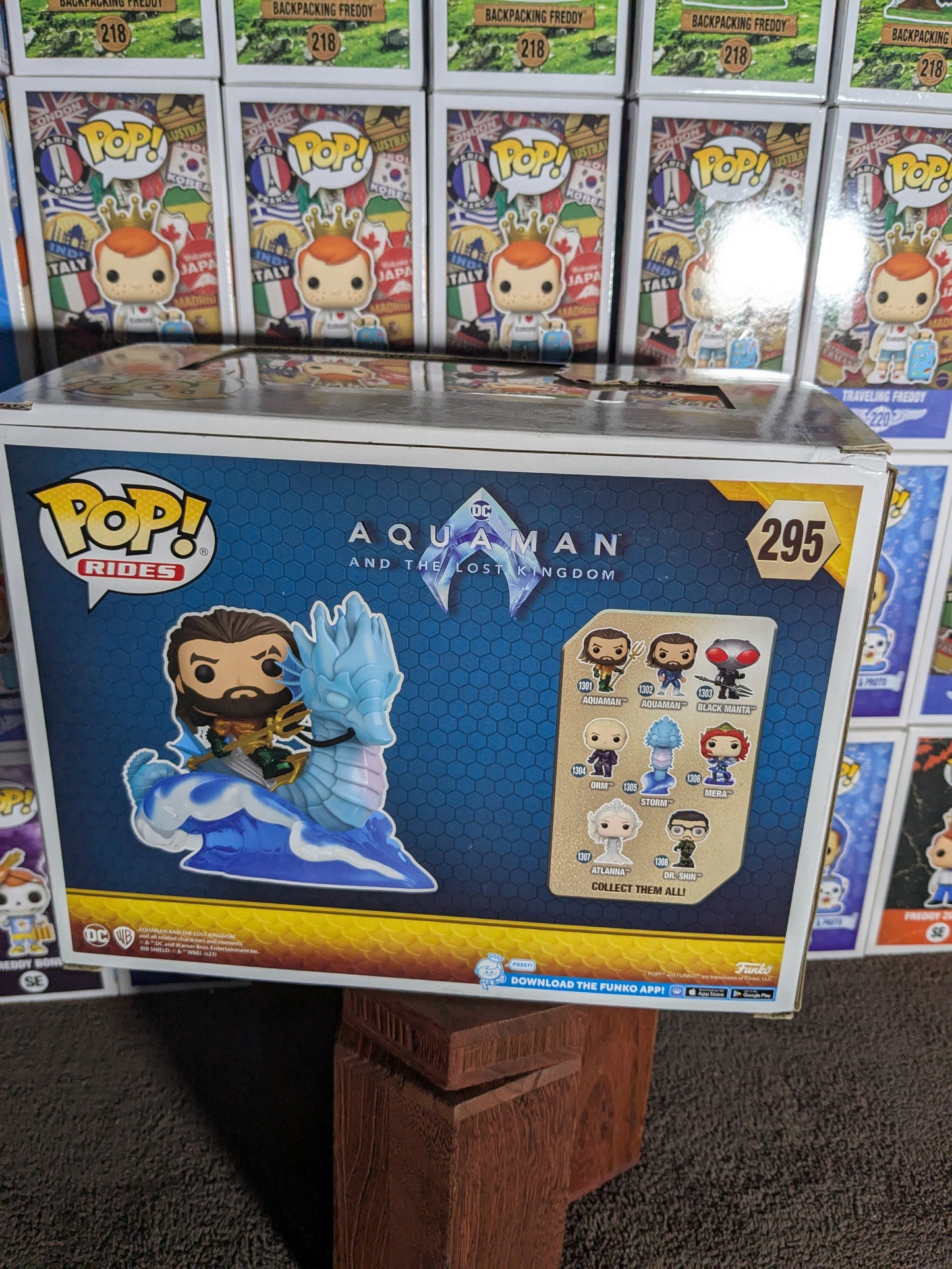 Funko pop 295 : Aquaman and Storm (Damaged Box)