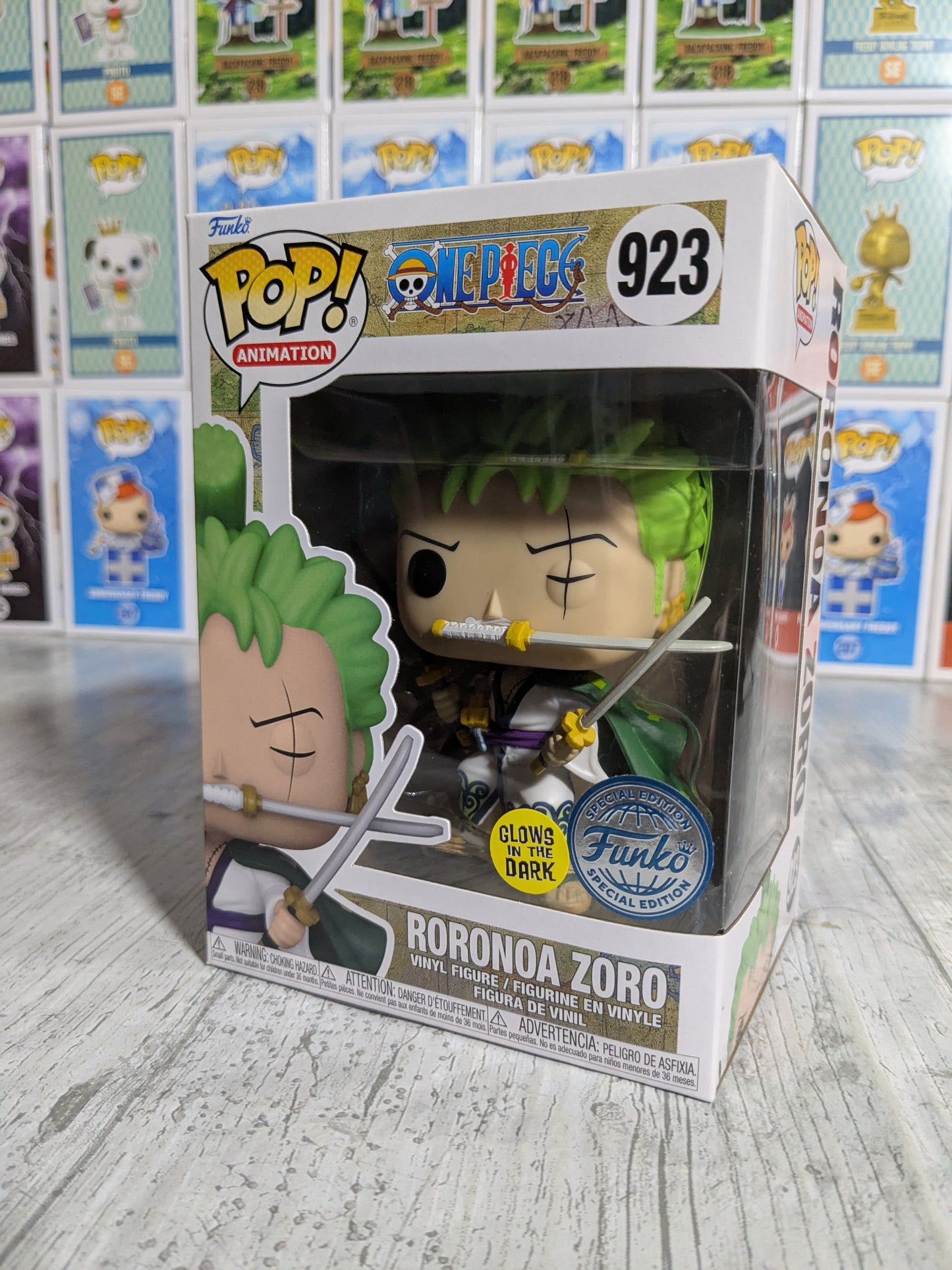 Funko pop 923 : Roronoa Zoro (Glow)
