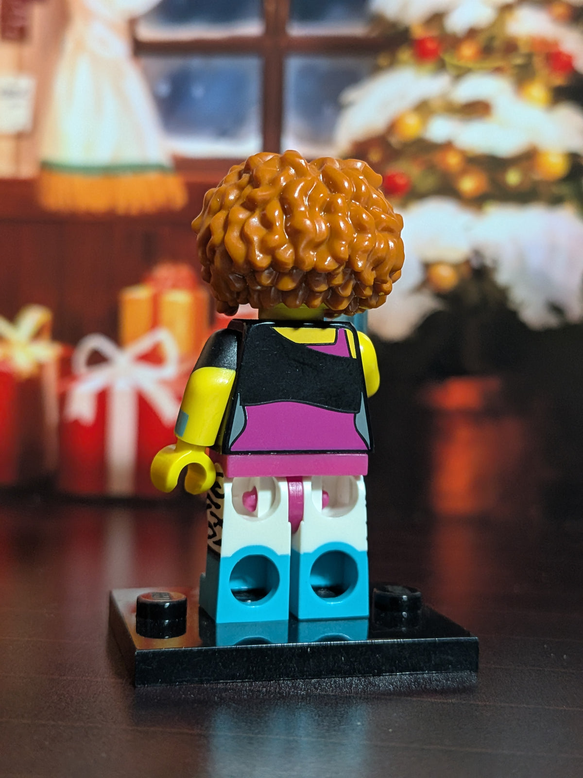 LEGO Minifigures - Dance Instructor