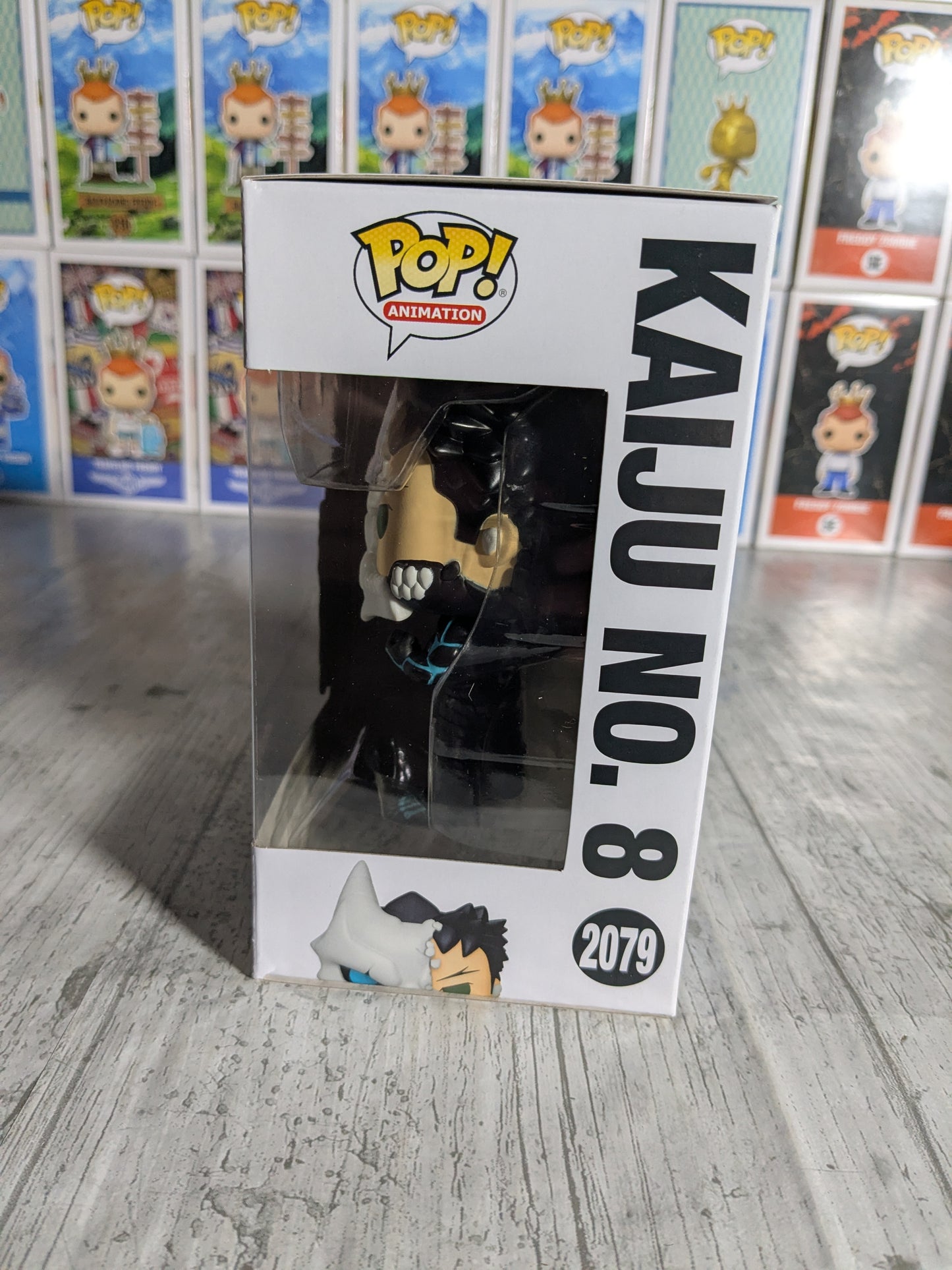 Funko pop Kaiju No. 8 #2079 - Kaiju No. 8 (Chase)