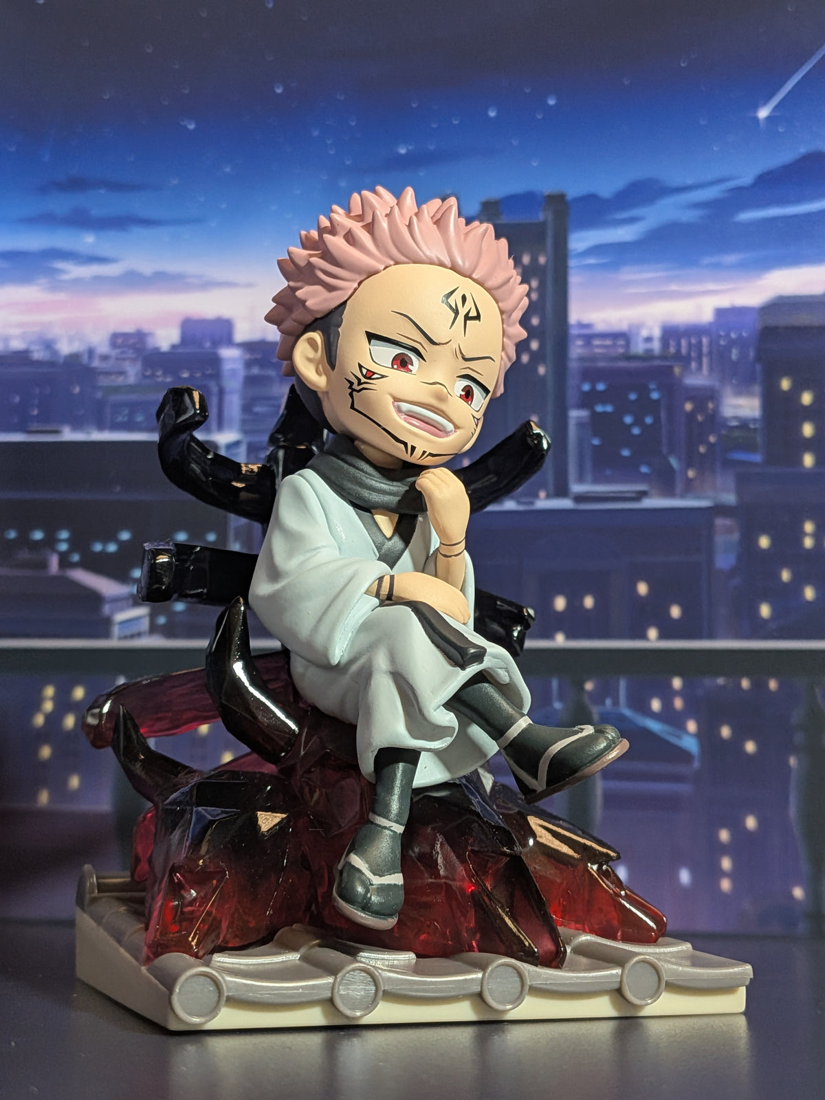 Mighty Jaxx - Jujutsu Kaisen: Kwistal Fwendz - Battle Ready Series - Ryomen Sukuna (seltene Chase-/Geheim-Variante) (~10cm)