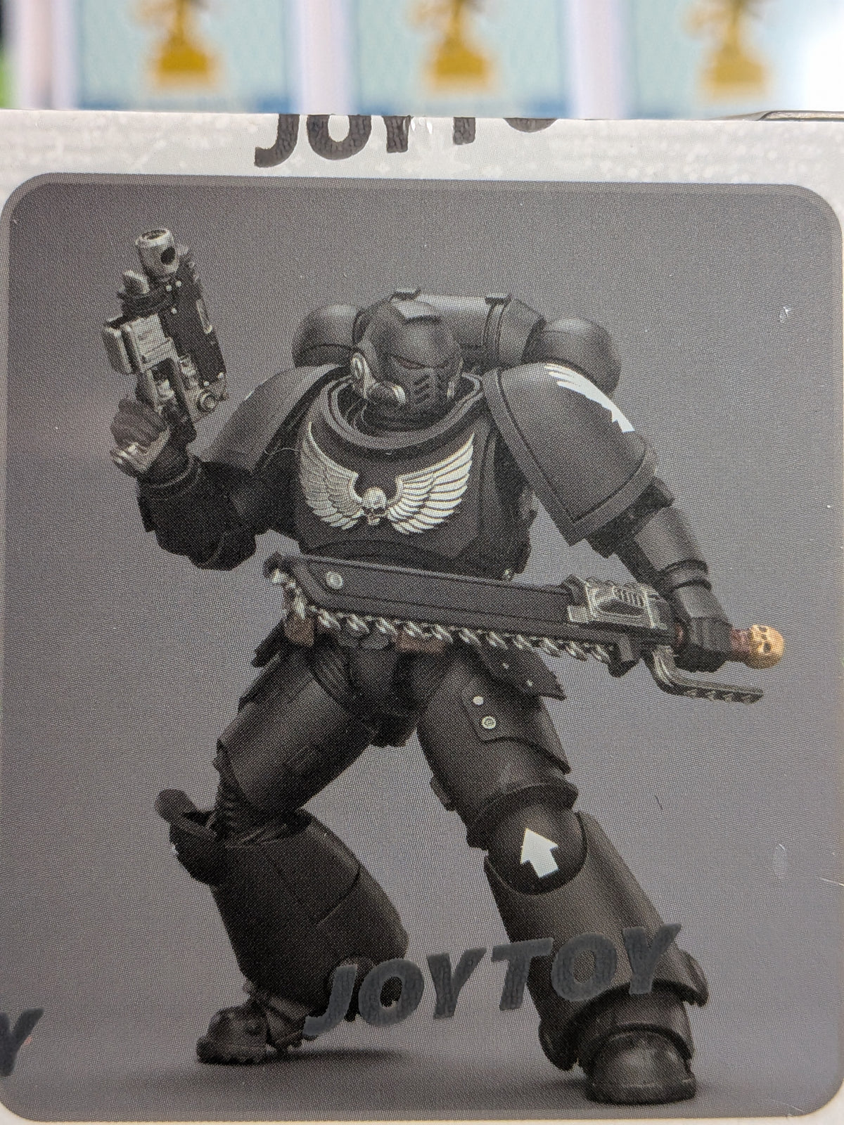 JoyToy Warhammer 40k - Space Marines Iron Hands Intercessor (12.3cm)