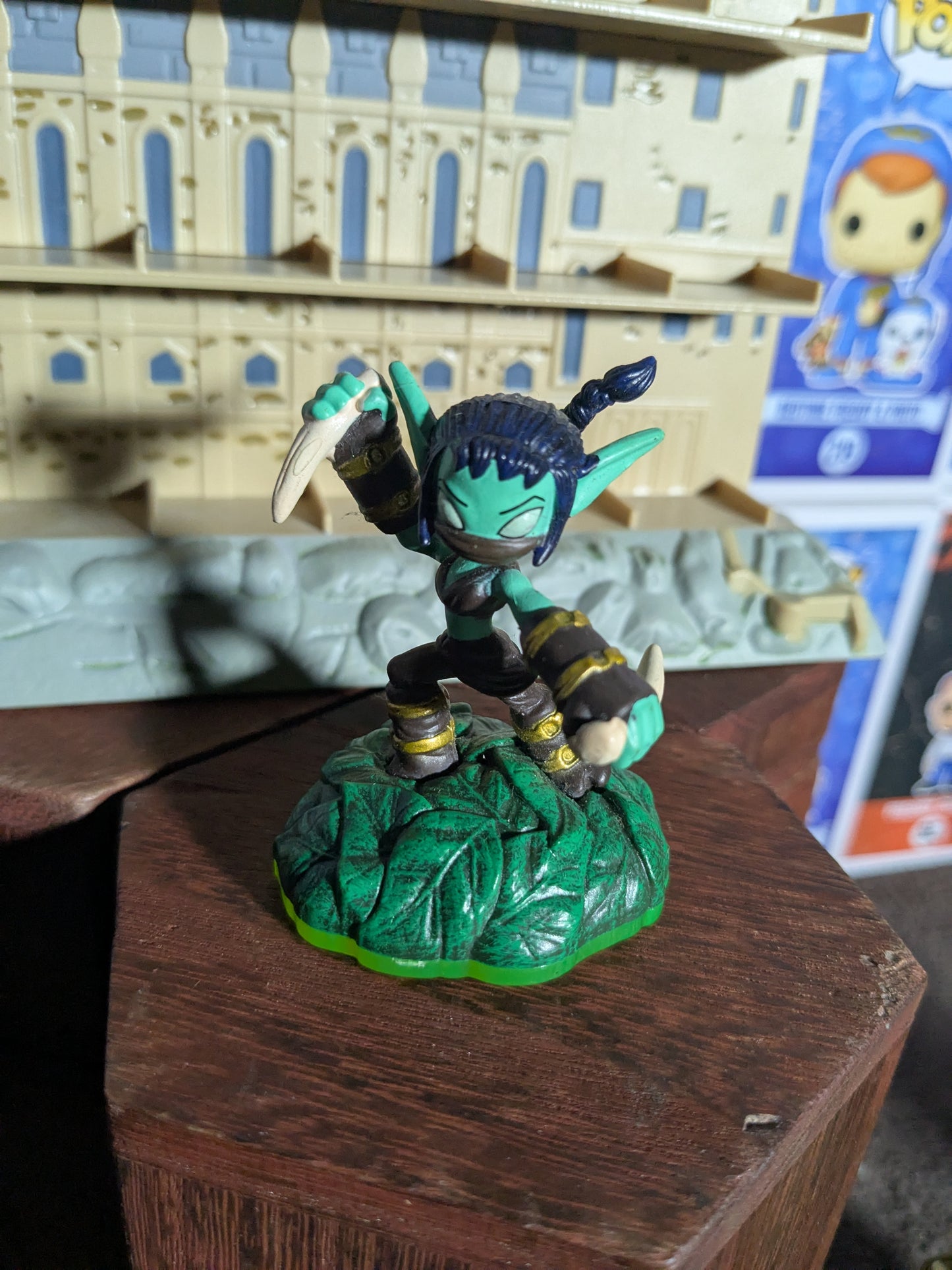 Skylanders : Stealth Elf