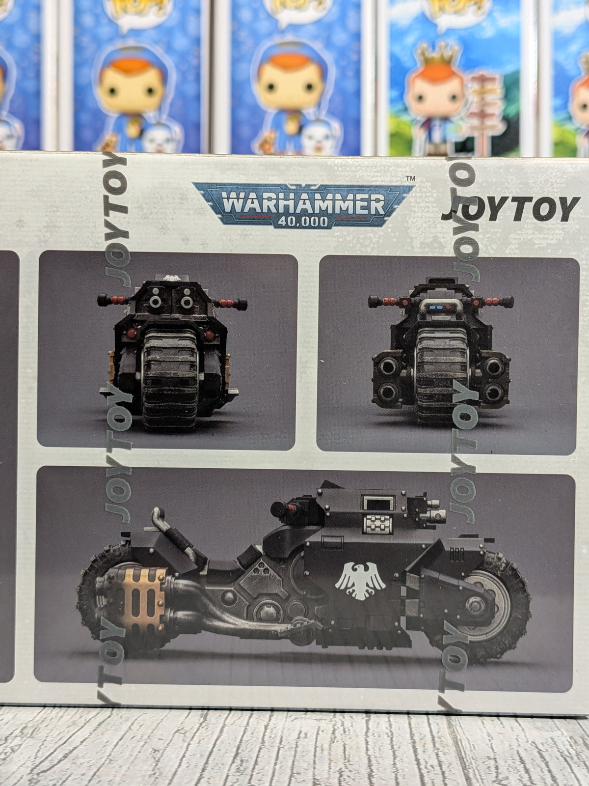 JoyToy Warhammer 40k - Raven Guard Raider-Pattern Combat Bike (22cm)