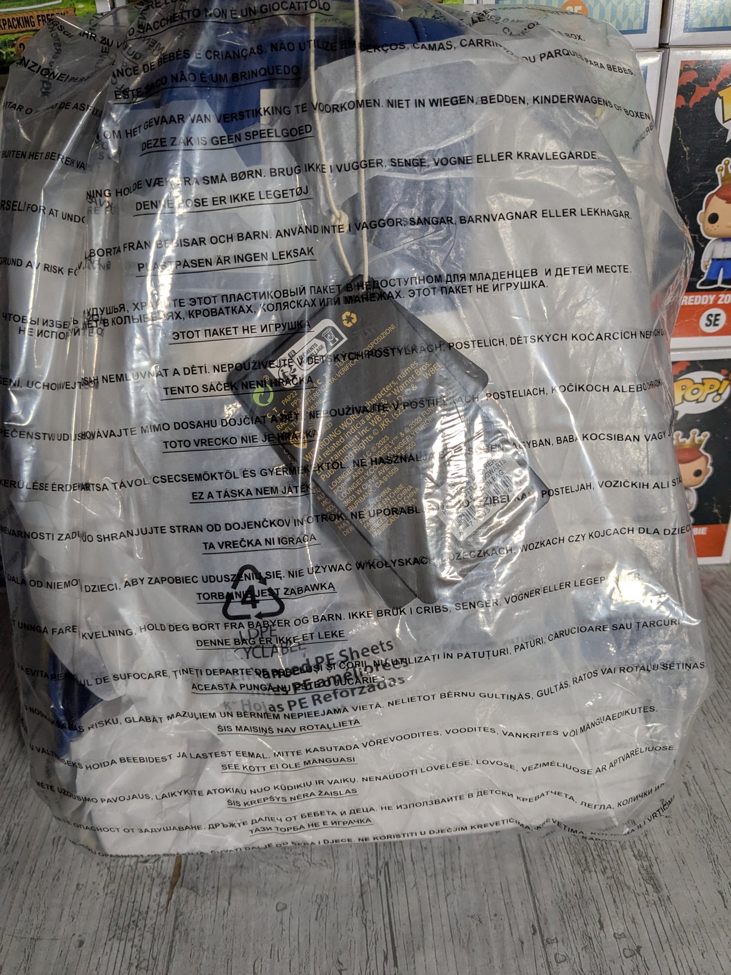 Loungefly - Harry Potter Hogwarts Castle Mini Backpack & Funko pop 15 : Albus Dumbledore (Golden) 🪄