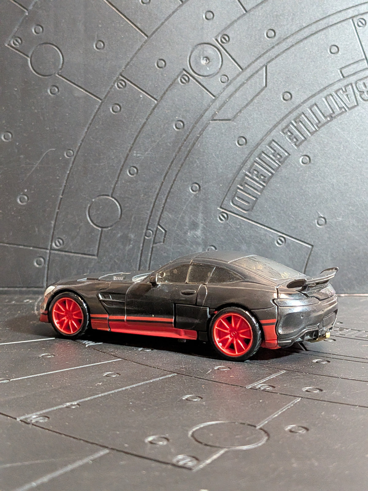 Transformers Premier Edition - Deluxe Class : Autobot Drift (The Last Knight)
