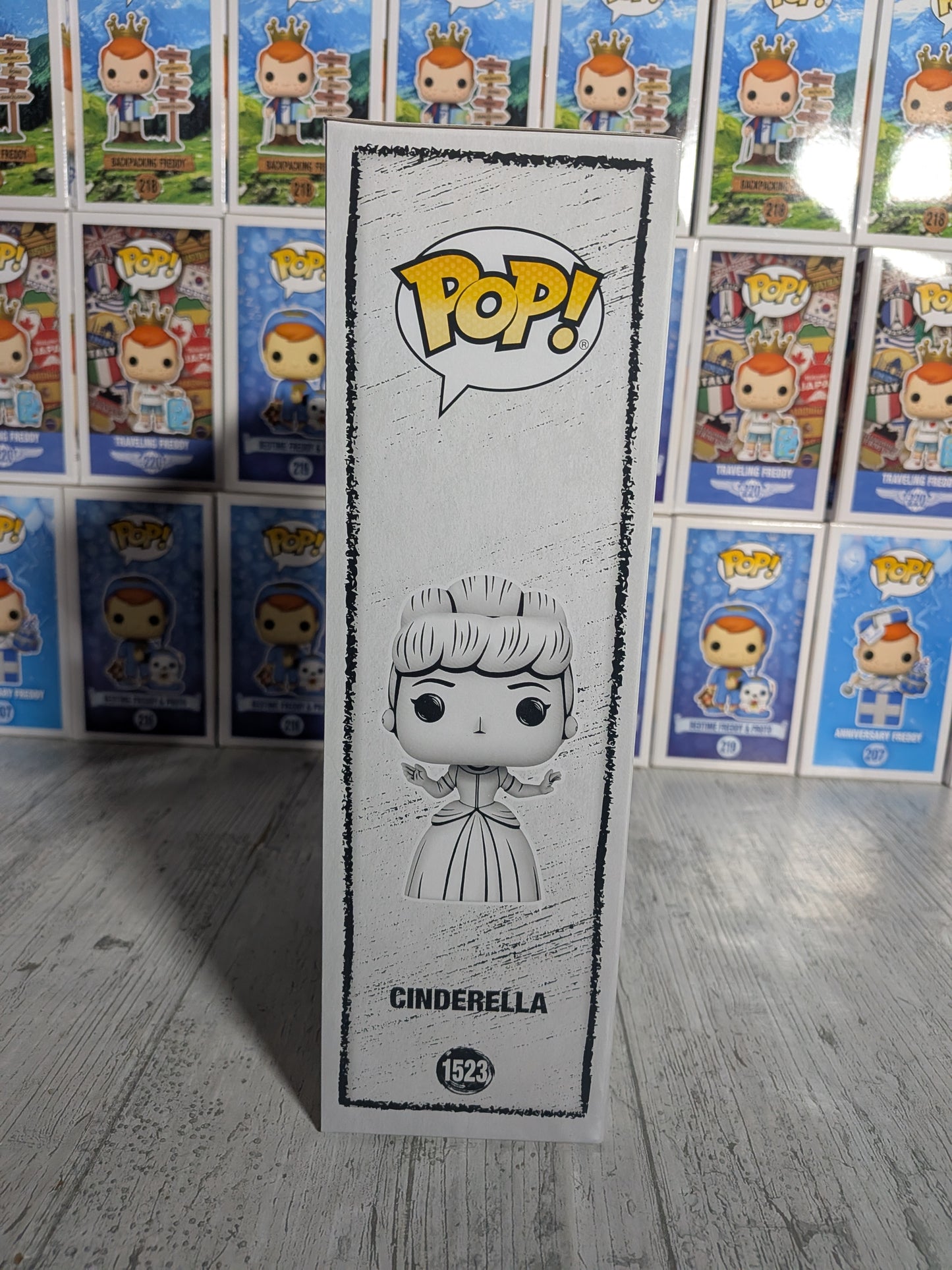 Funko pop Disney #1523 - Cinderella (Sketched)