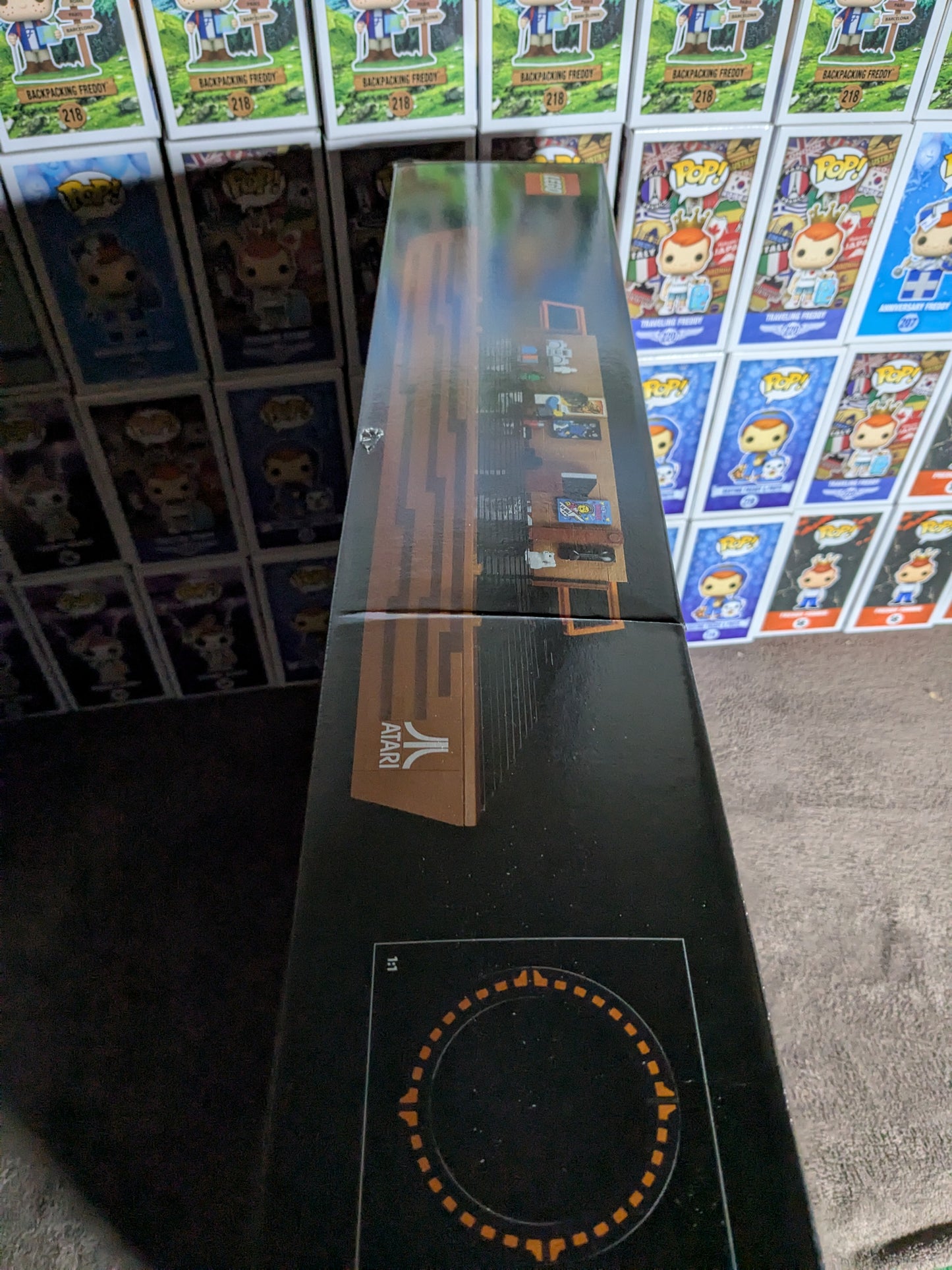 Lego 10306 : Atari Video Computer System (Damaged Box)
