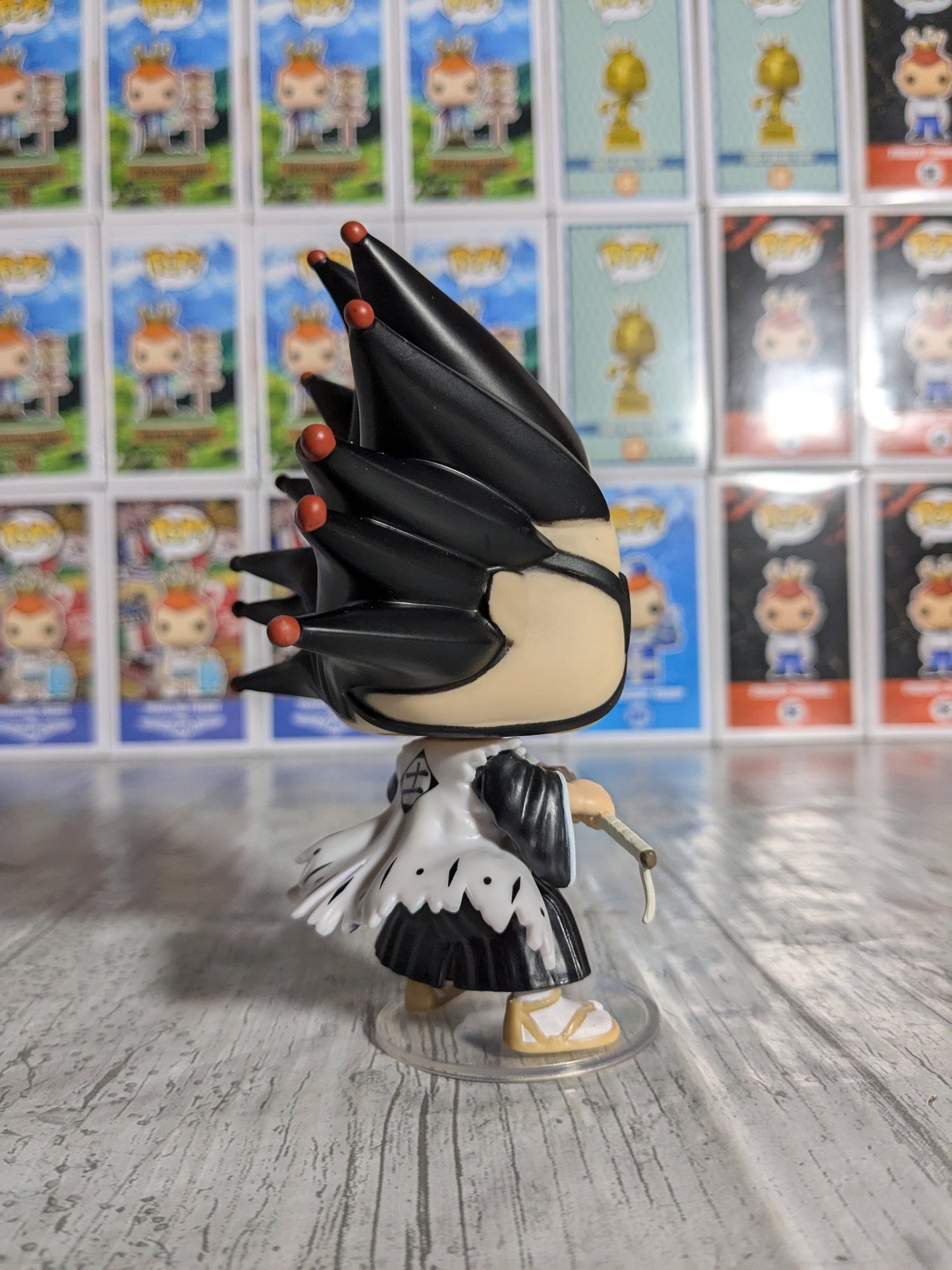 Funko pop 1699 : Kenpachi Zaraki (Damaged Box / Opened)