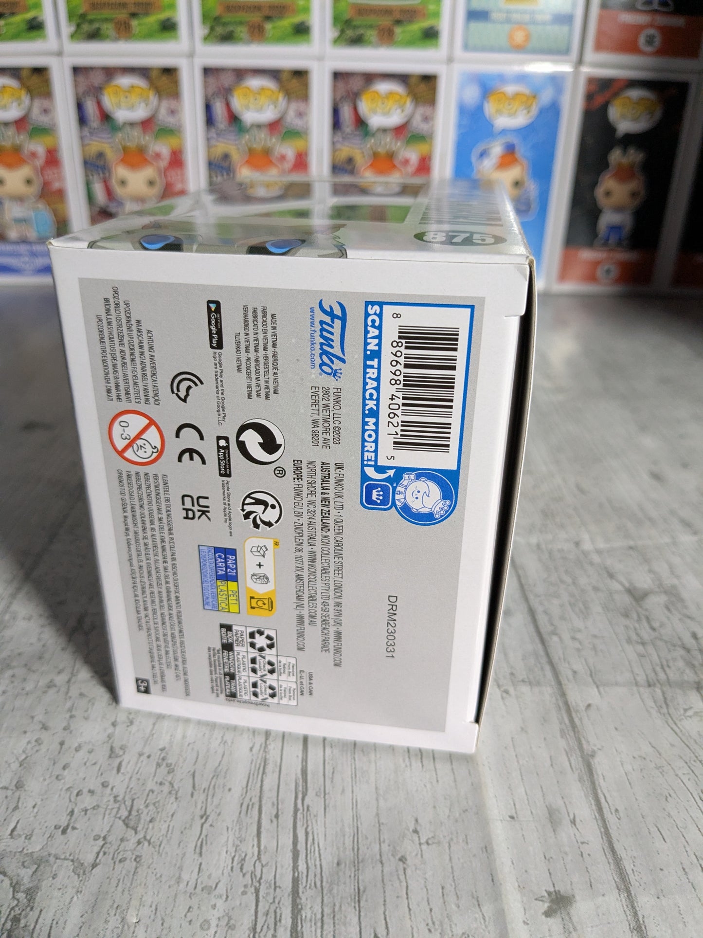 Funko pop 875 : Inosuke Hashibira (Flocked)
