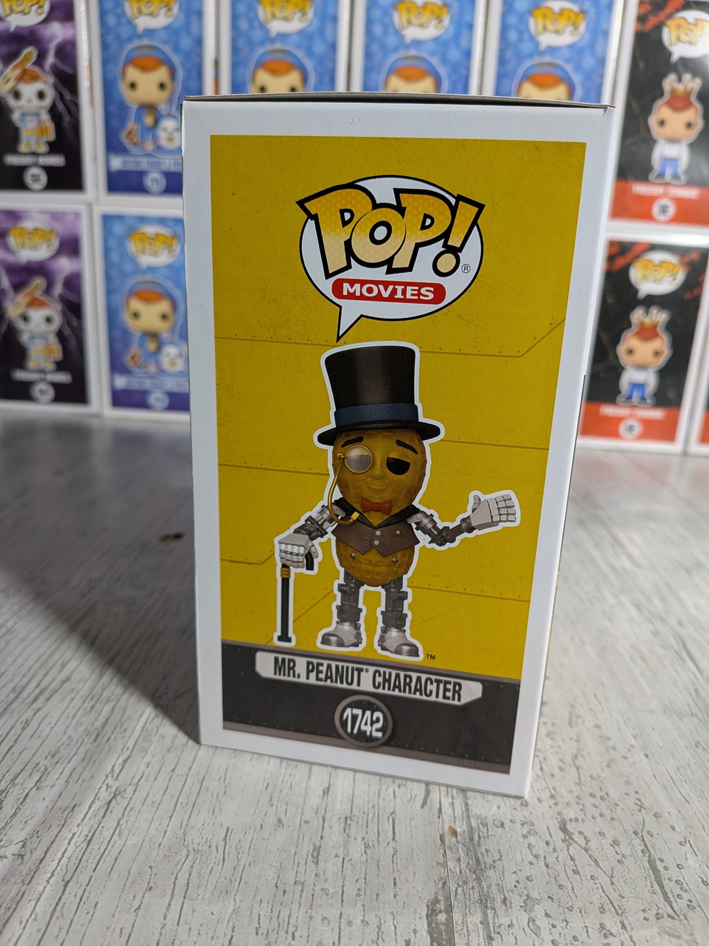 Funko Pop The Electric State #1742 – Mr. Peanut Figur