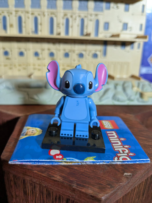 Lego Minifigures : Stitch
