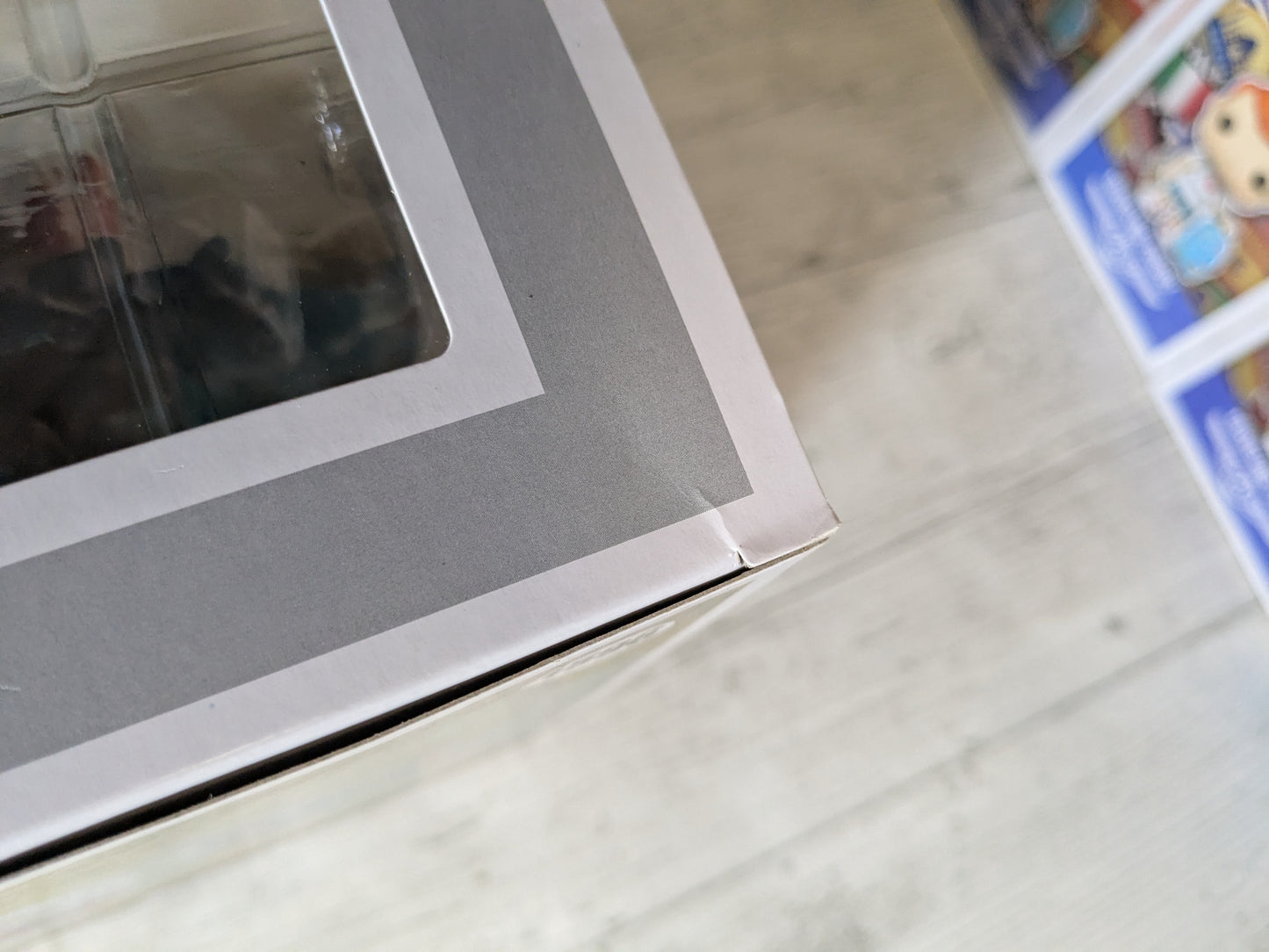 Funko pop 1596 : Yamato (Glow)