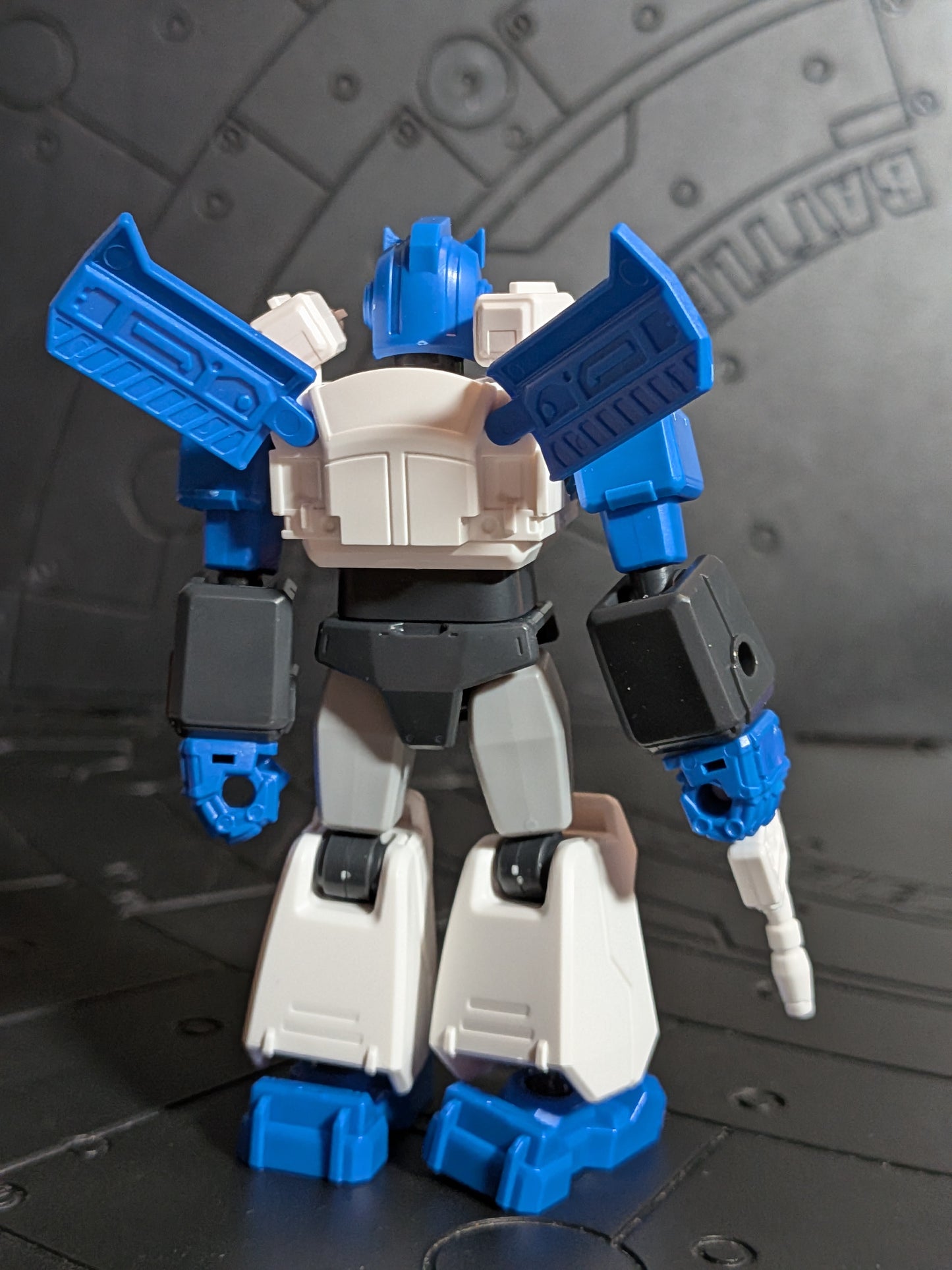 Blokees - Transformers Galaxy Version 04 - Smokescreen (~10-12cm)