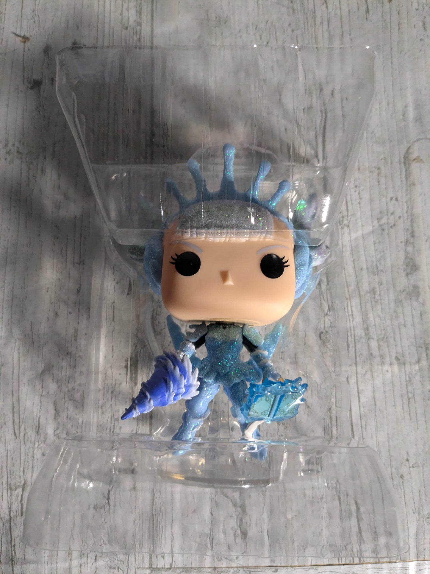 Funko pop 1421 : Noelle Valkyrie Armor (Diamond/Opened/Damaged Box)