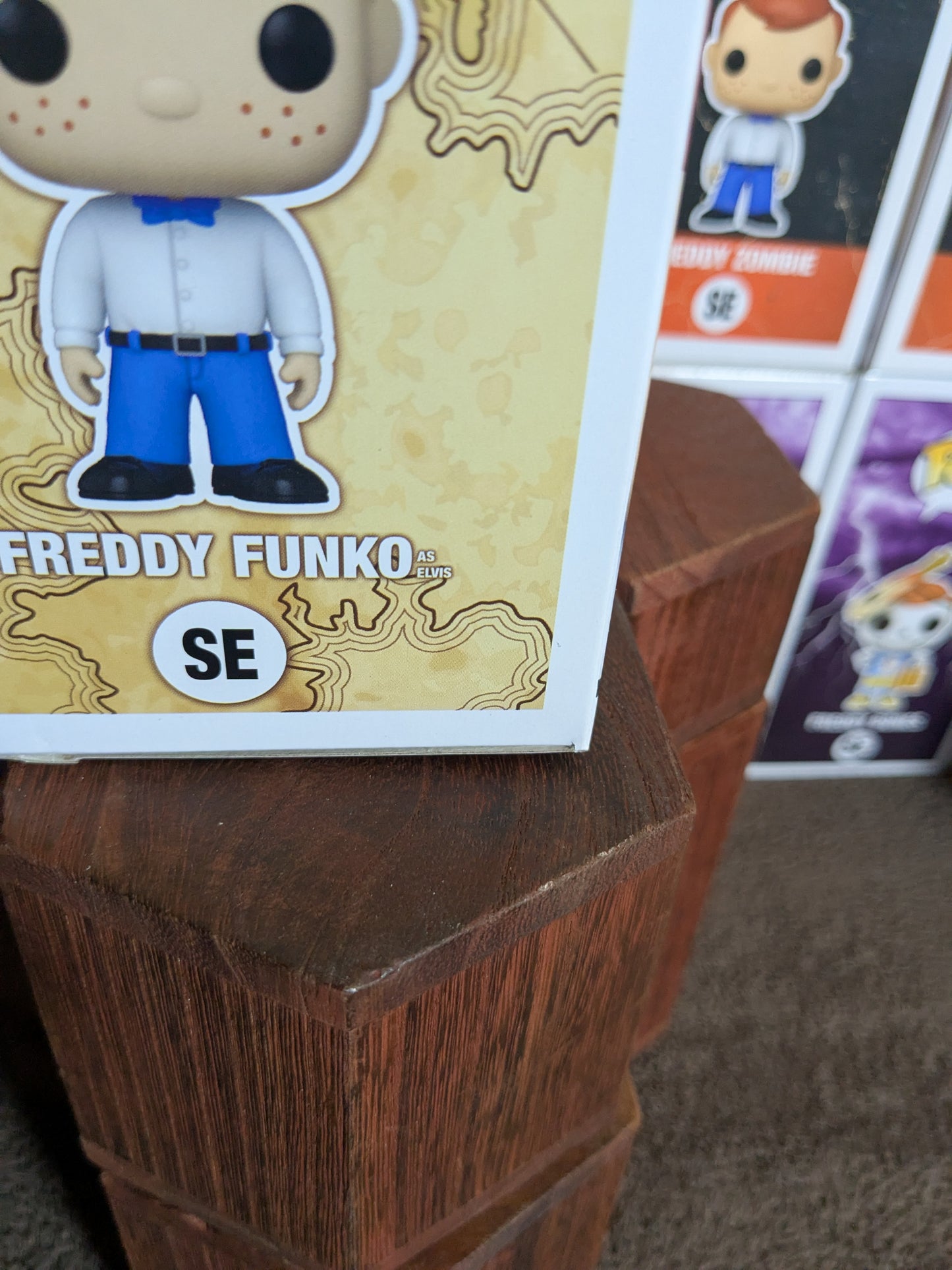 Funko pop SE : Freddy Funko as Elvis Presley (5000PCS/Damaged Box)