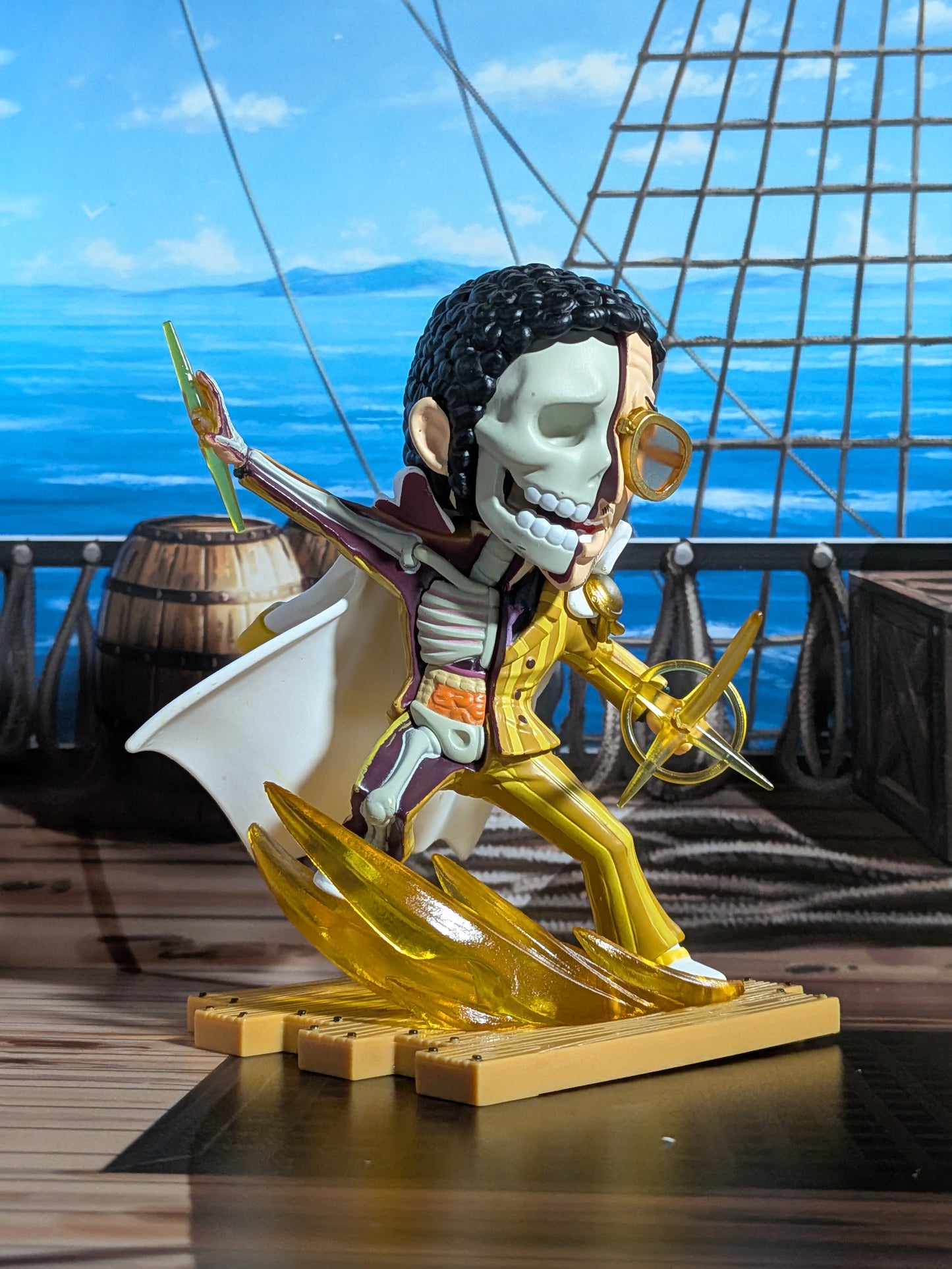 Mighty Jaxx - One Piece Freeny's Hidden Dissectibles Marines Edition - Borsalino / Kizaru (~10cm)