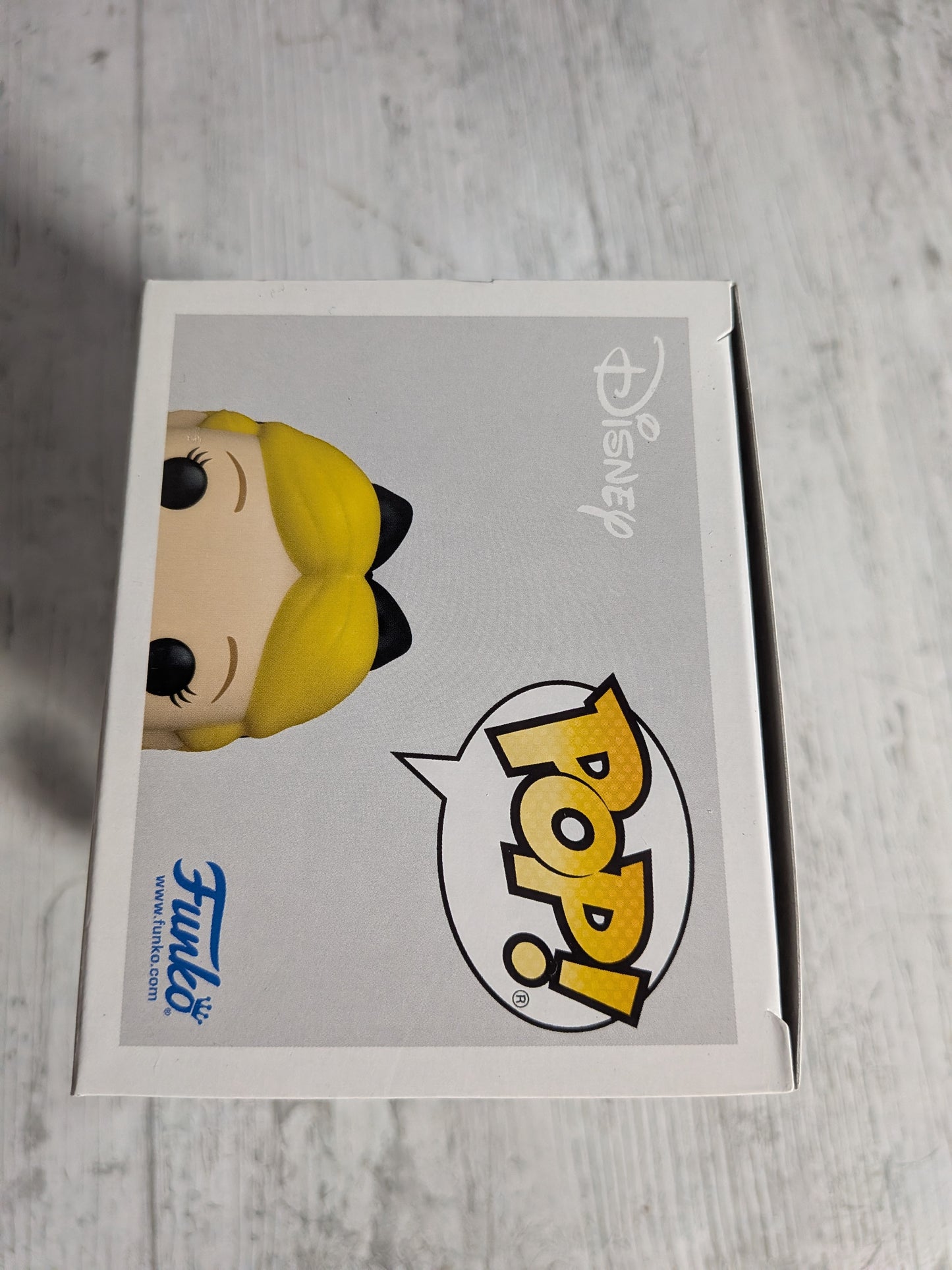 Funko Pop Disney #1395 - Alice with Tea