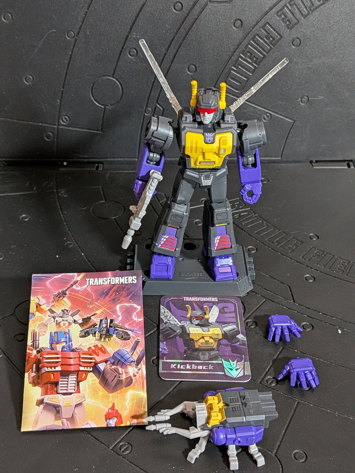 Blokees - Transformers Galaxy Version 06 - Kickback (~10-12cm)