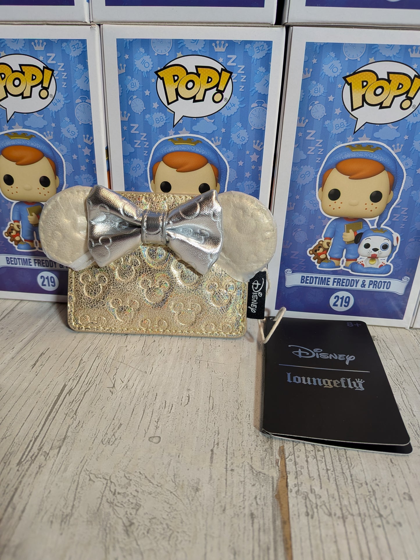 Loungefly Disney – Minnie Mouse Metallic-gesteppter Kartenhalter 🎀