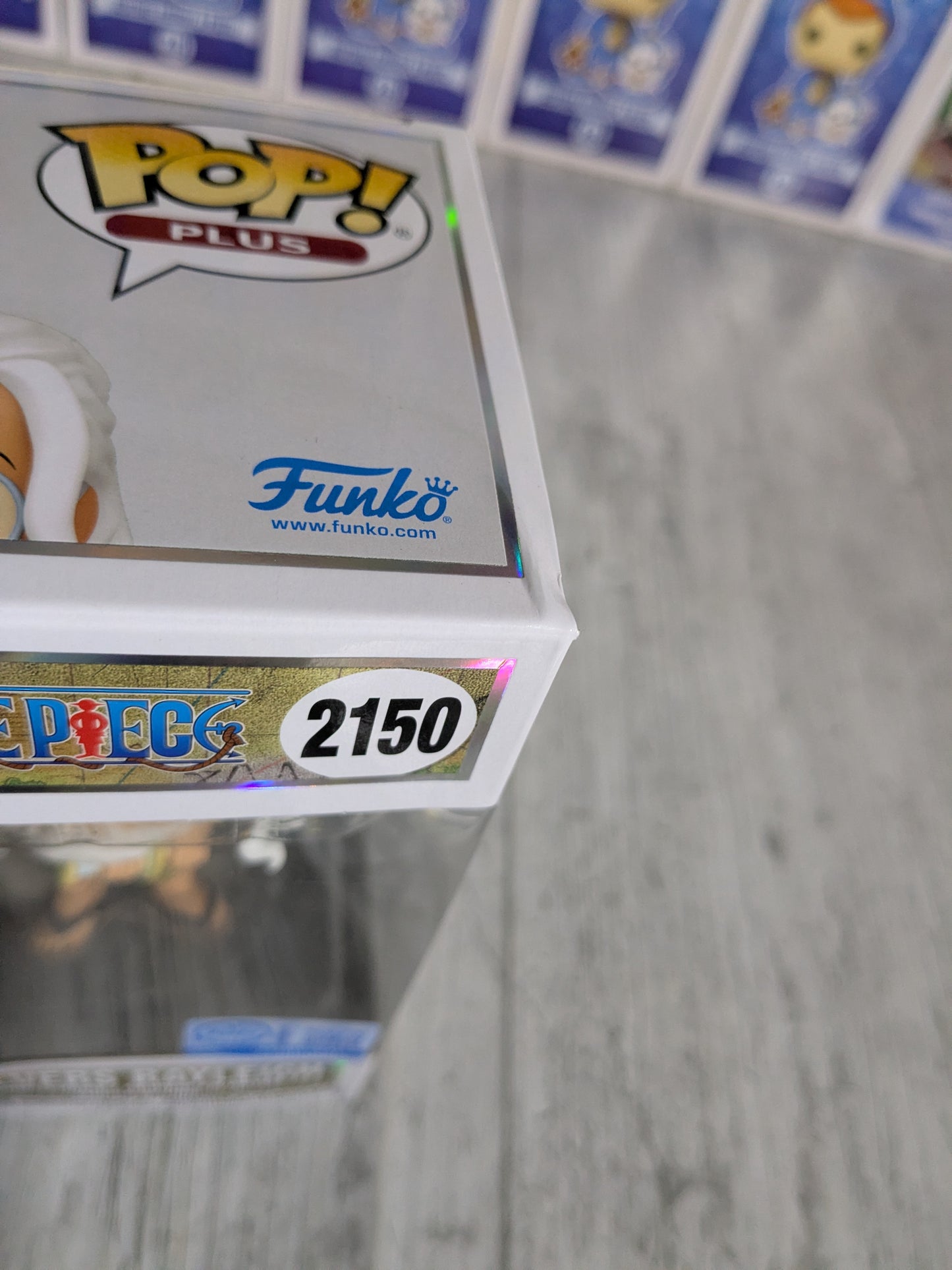 Funko Pop One Piece #2150 - Silvers Rayleigh (Beschädigte Verpackung)
