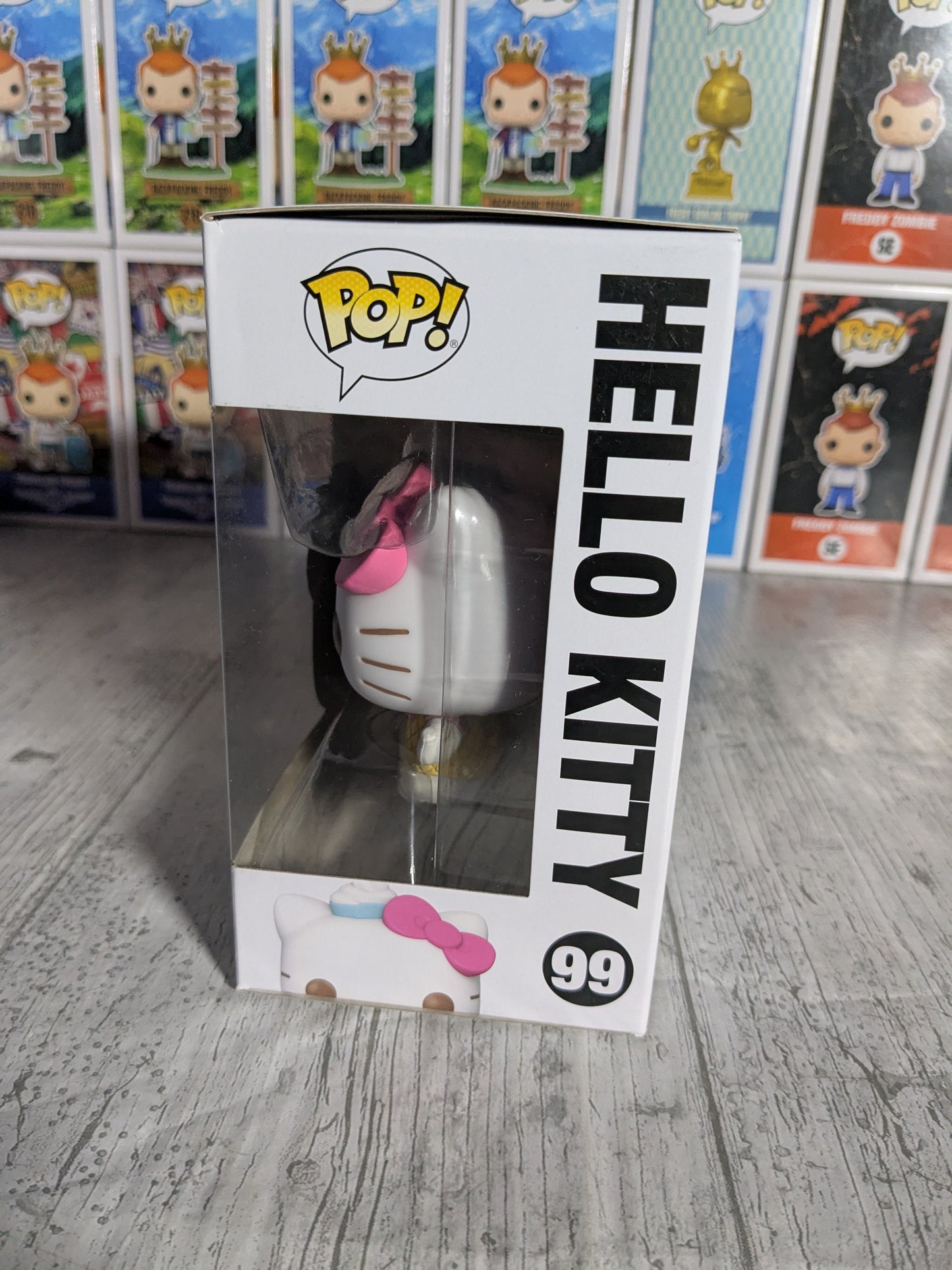 Funko pop 99 : Hello Kitty