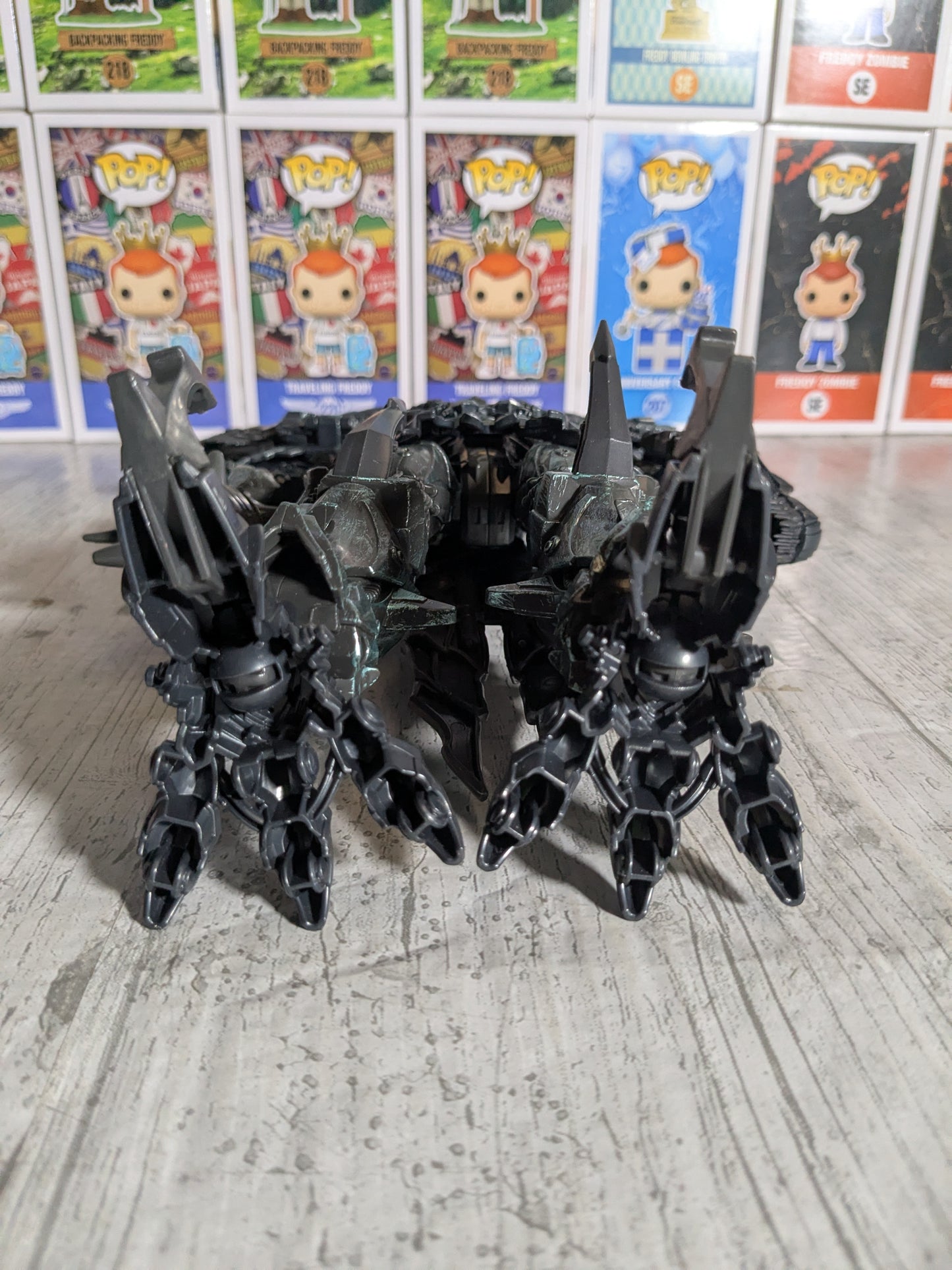 Studio Series 07 : Grimlock (Lire l'annonce)