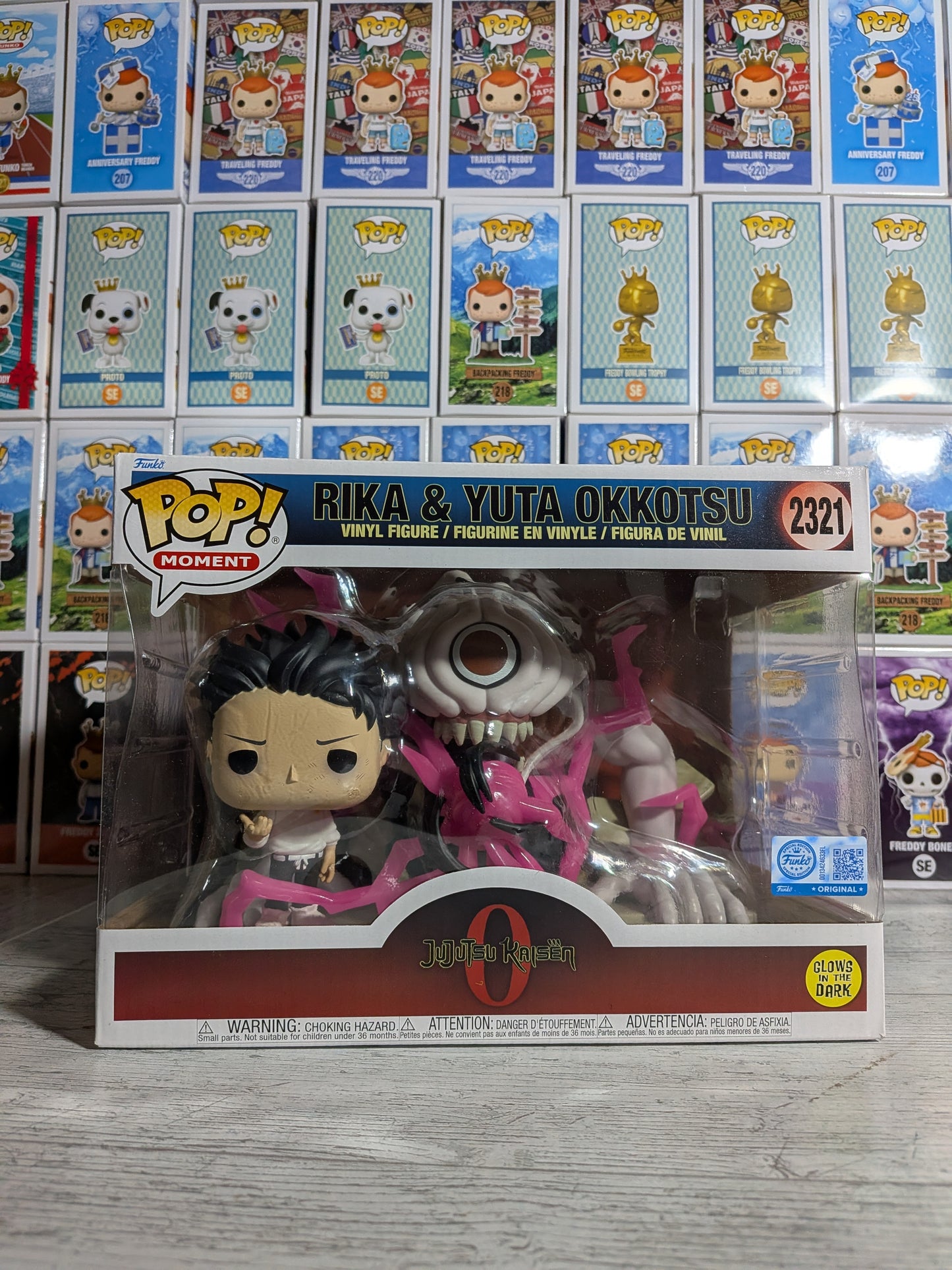 Funko Pop Jujutsu Kaisen #2321 - Rika & Yuta Okkotsu (Leuchtend)