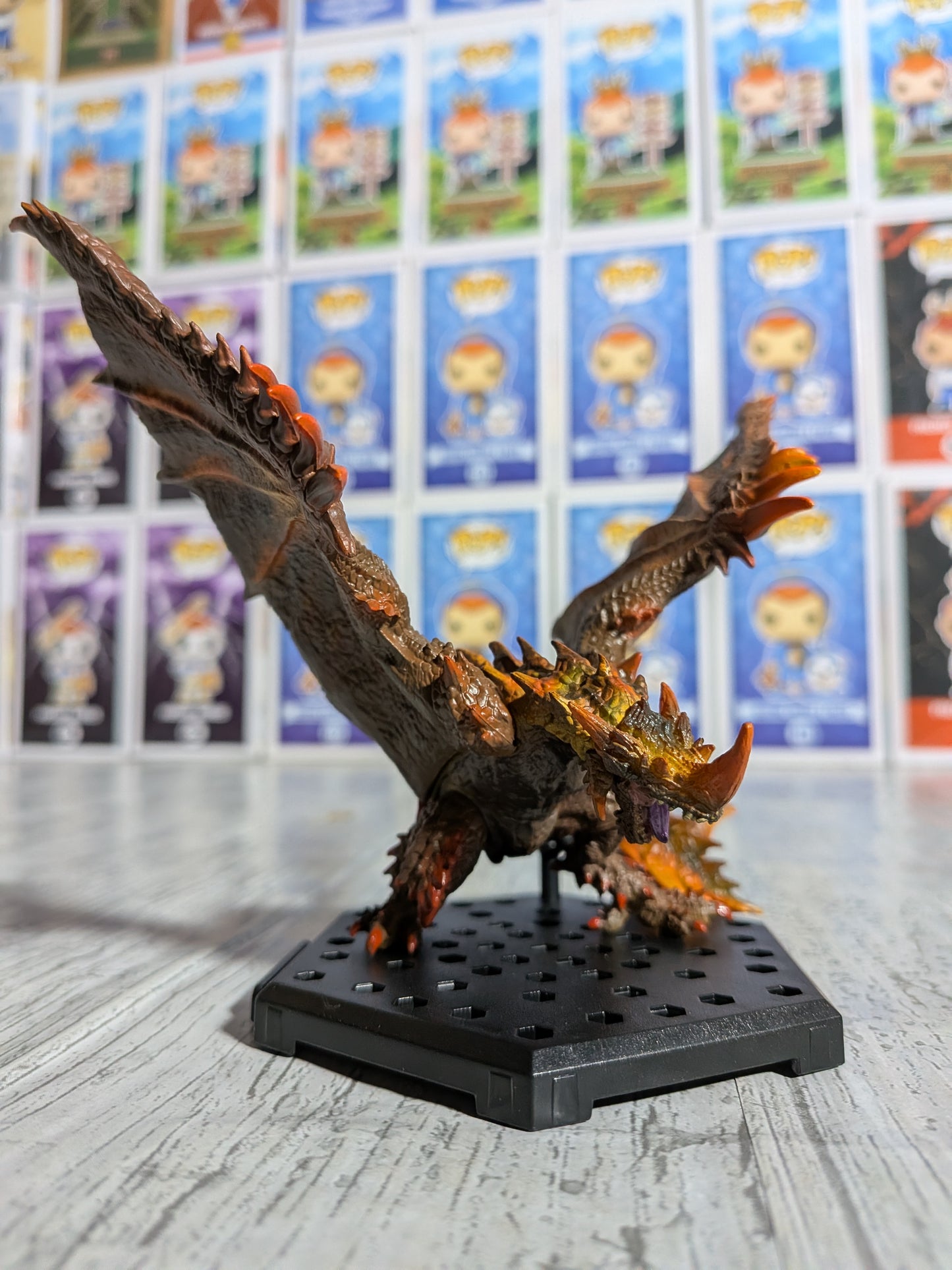 Capcom Figure Builder - CFB Vol. 26 - Monster Hunter Rise Sunbreak - Subspecies Espinas - env. 10cm