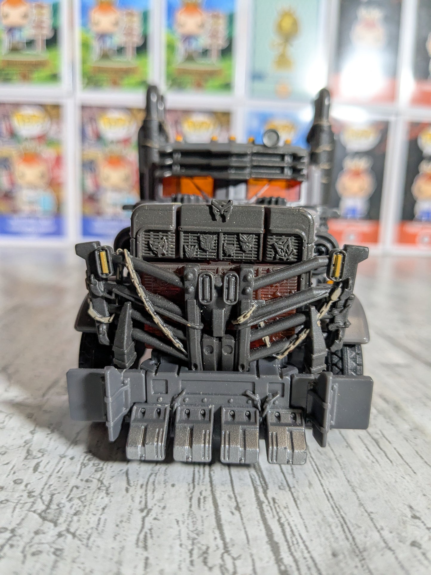 Studio Series 101 : Scourge